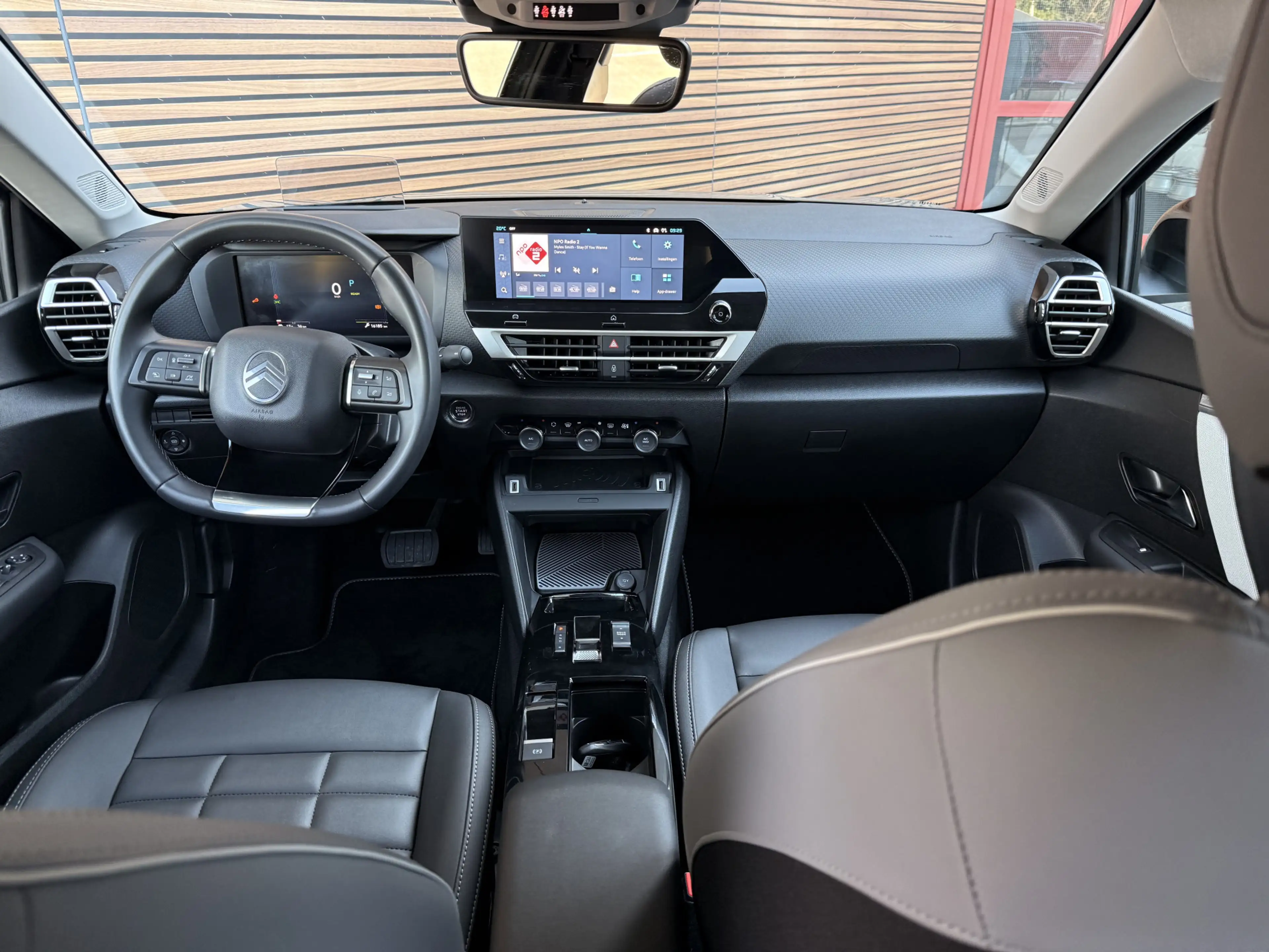 Citroen E-C4 Electric Max 156pk Extended range 54 kWh Navi / Carplay/ HU — photo 2