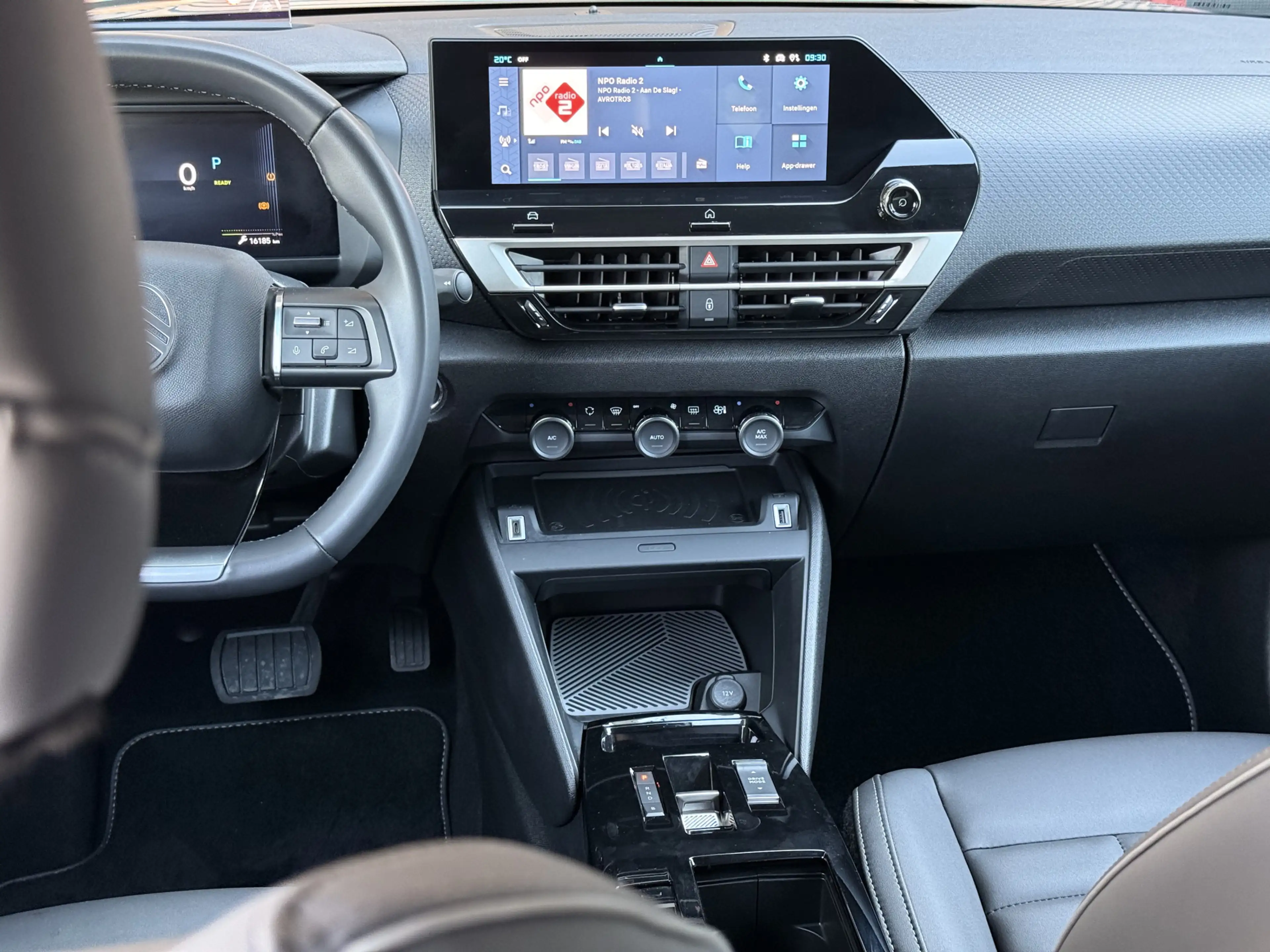 Citroen E-C4 Electric Max 156pk Extended range 54 kWh Navi / Carplay/ HU — photo 28