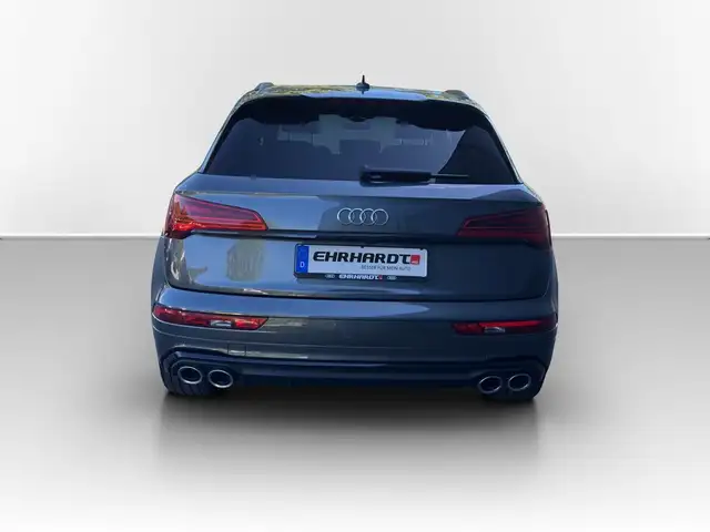 Audi SQ5 view 7