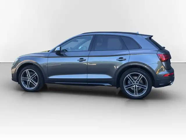 Audi SQ5 view 10