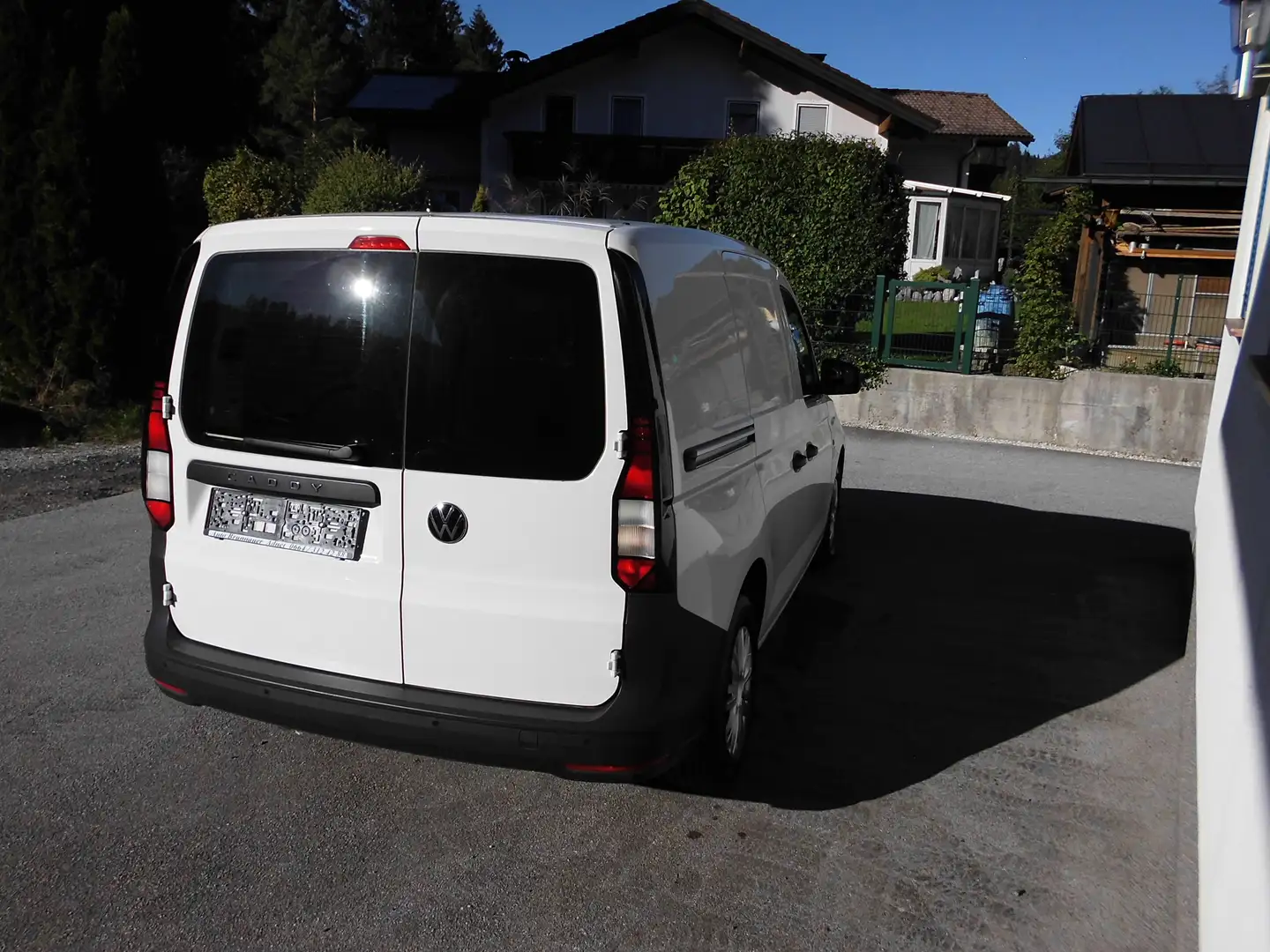 Volkswagen Caddy Weiß - 2