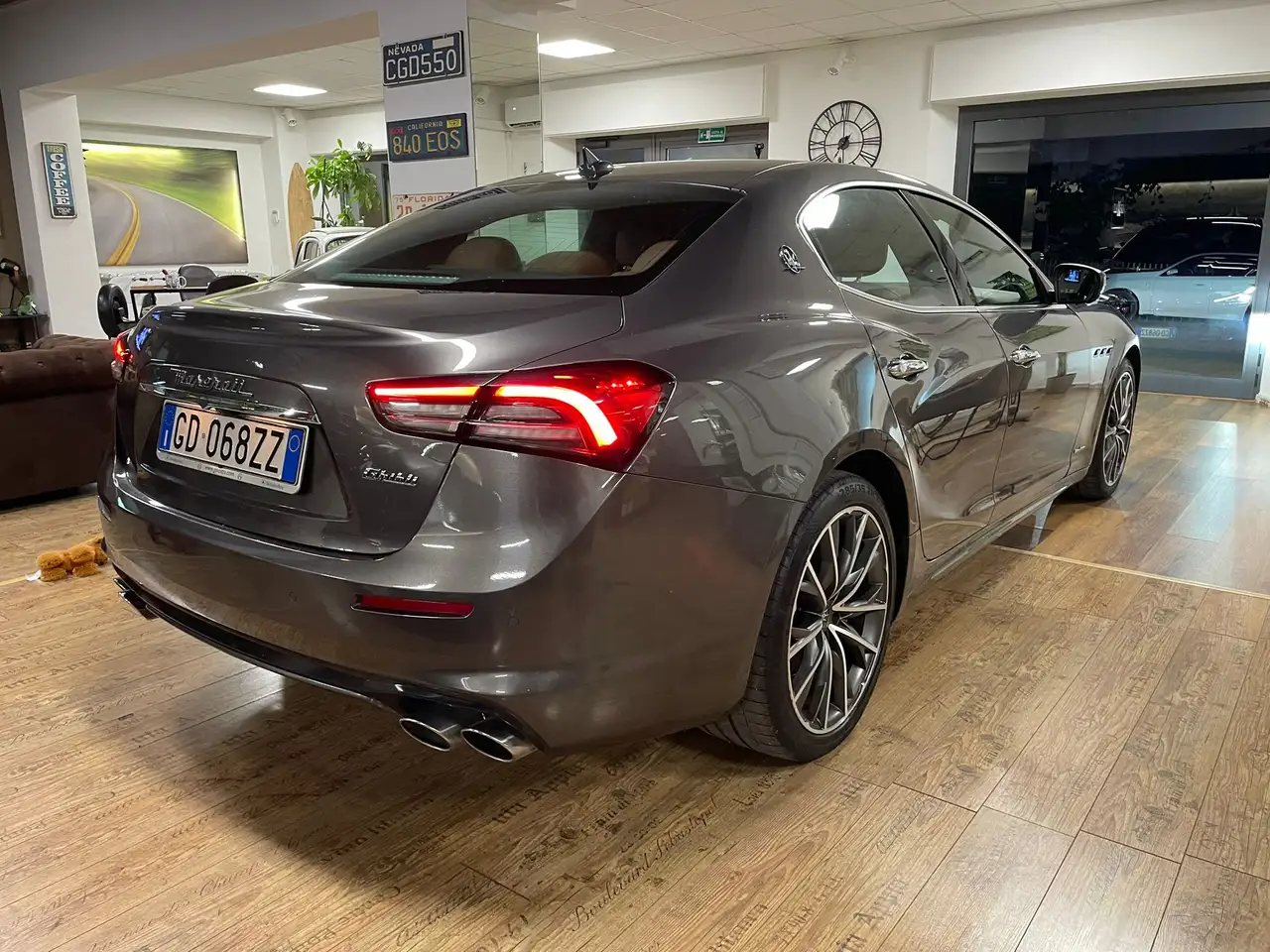 Maserati Ghibli 2021