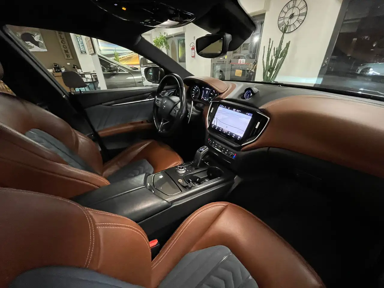 Maserati Ghibli 2021