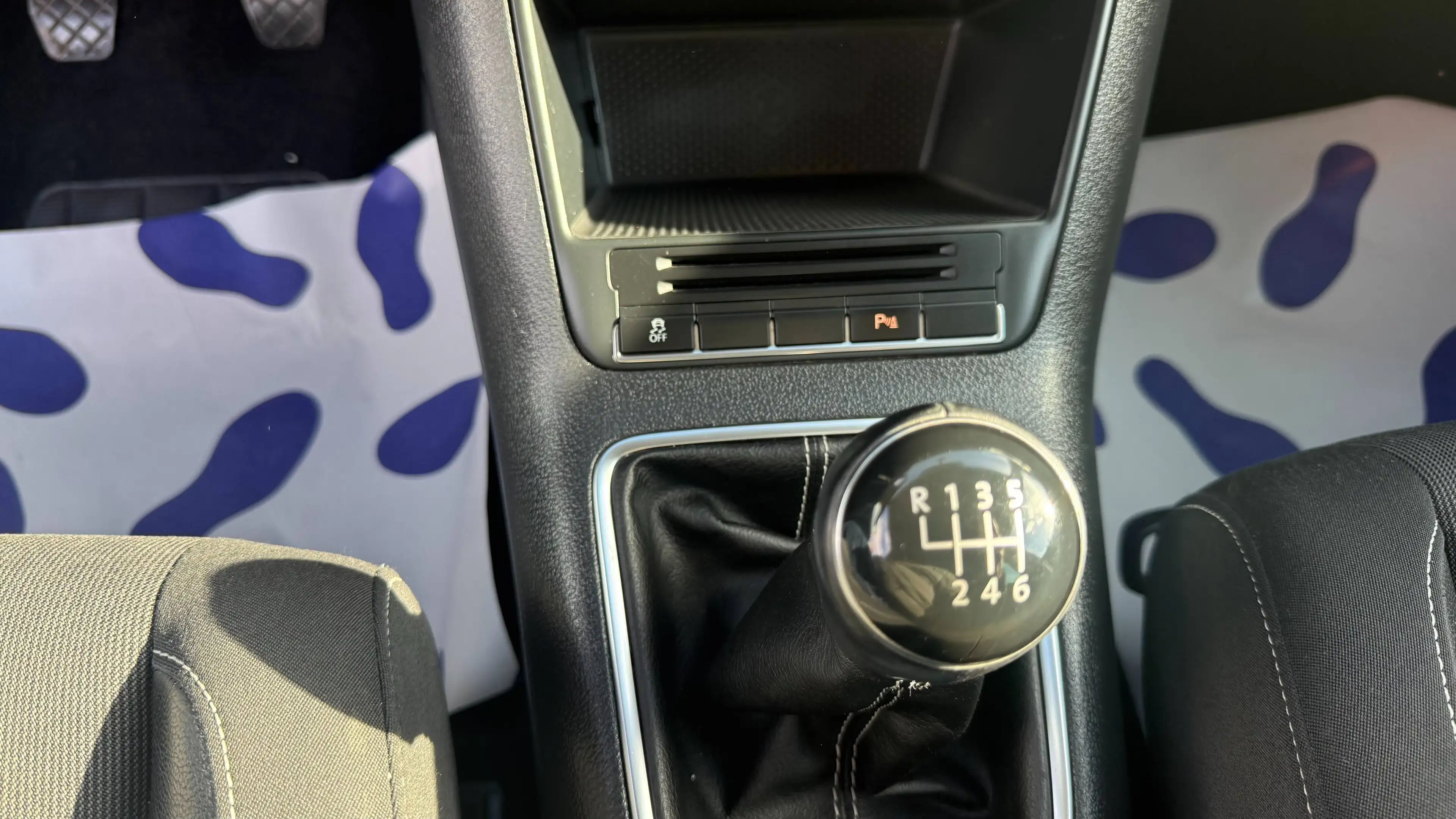 Volkswagen Golf Plus Match KLIMAAUTOMATIK SITZHEIZUNG ALUFELGEN EPH TÜV NEU — photo 12