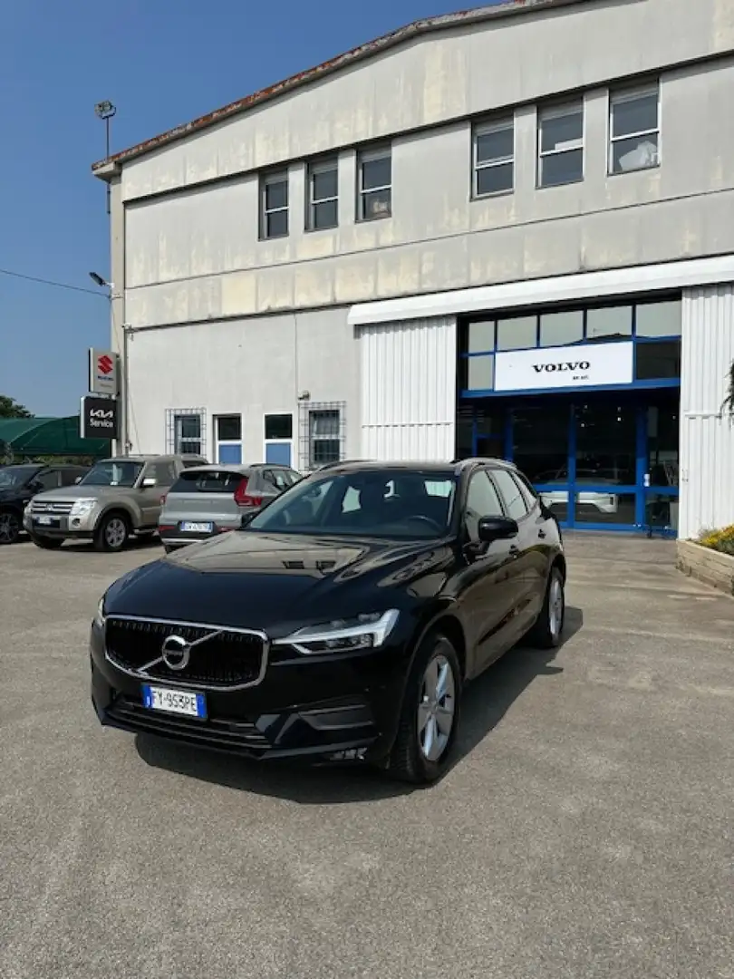 Volvo XC60 B4 (d) AWD Geartronic Business Nero - 2