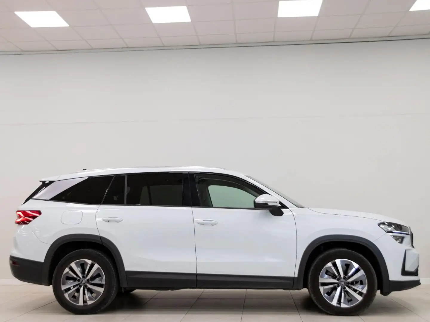 Skoda Kodiaq 1.5TSI m-HEV Selection 4x2 DSG 110kW Blanco - 2