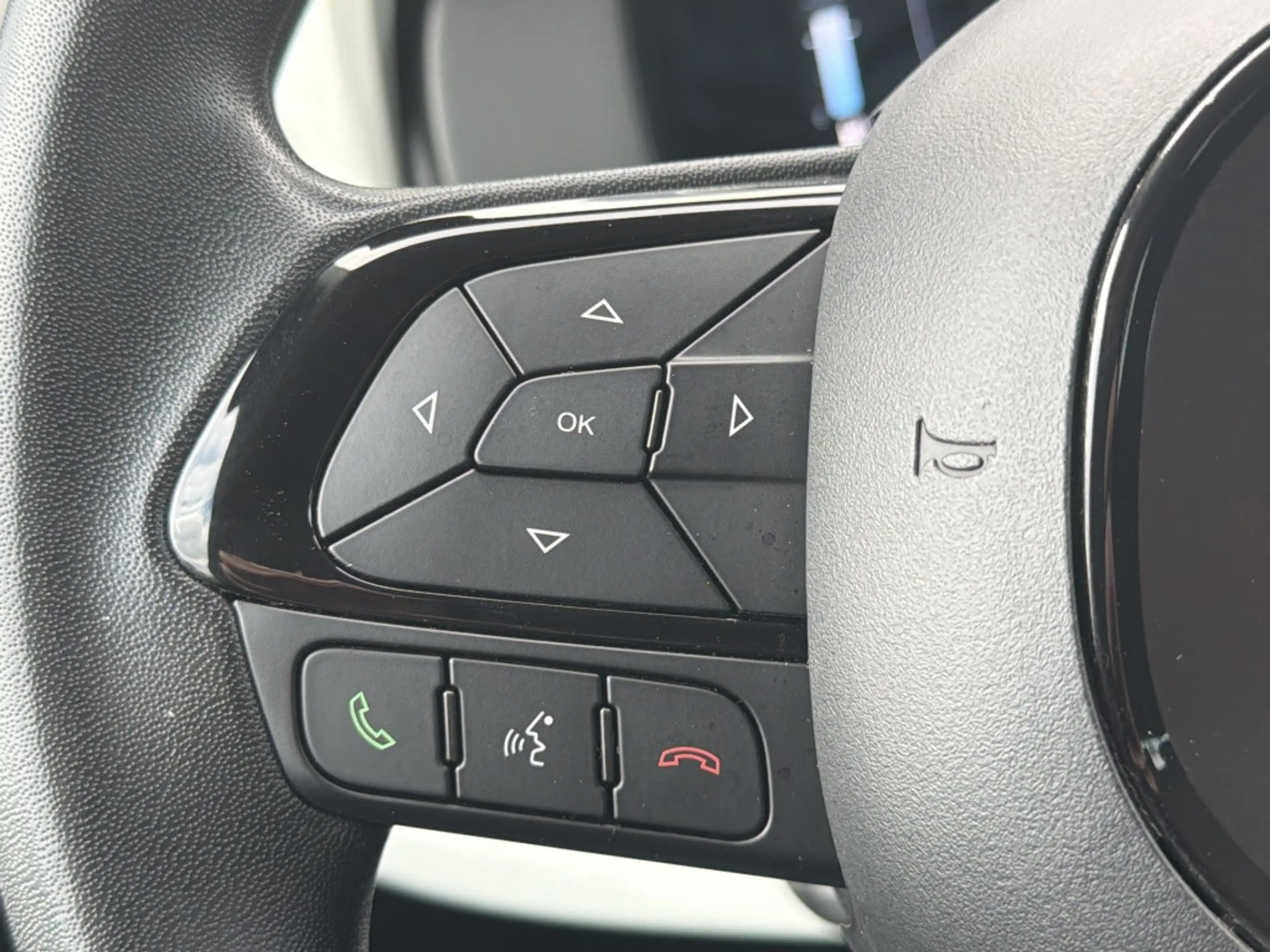 Fiat Panda Pandina 1.0 Hybrid Cross | Android Auto | Parkeers — photo 17