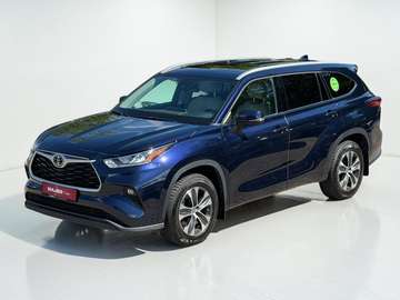 3.5 Luxury 8Sitzer*LEDER*SDACH*ALLRAD
