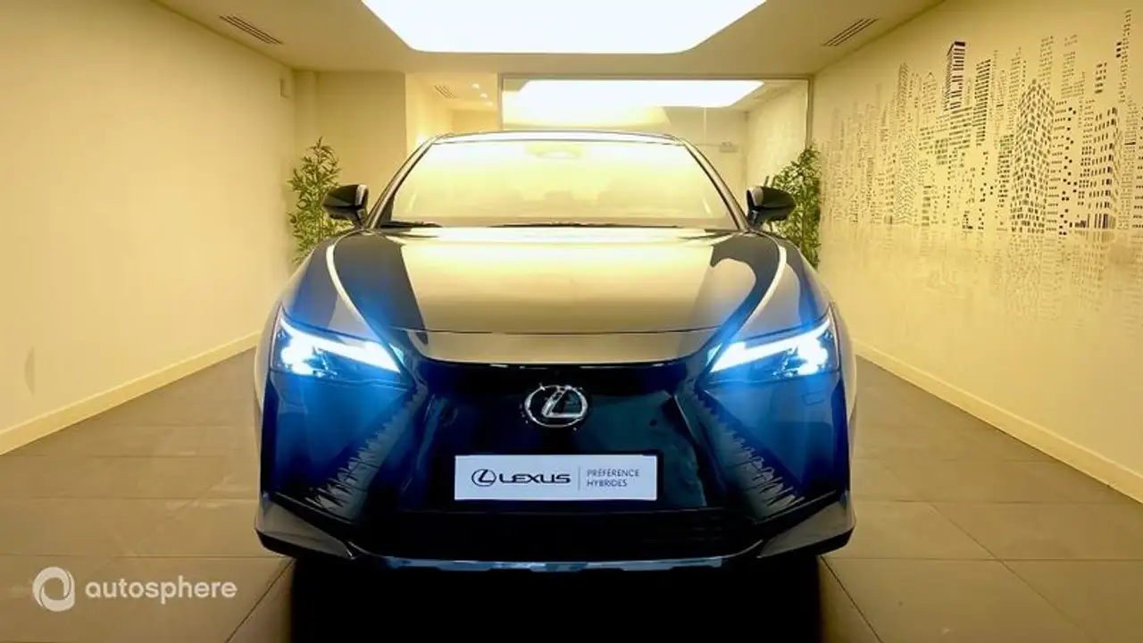Lexus RZ 2026
