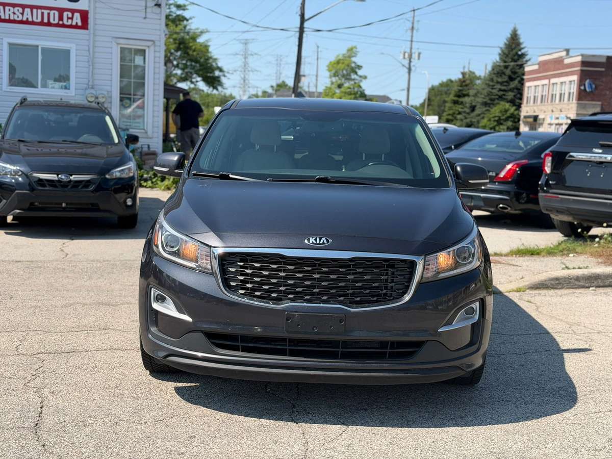 2021 Kia Sedona LX — photo 1
