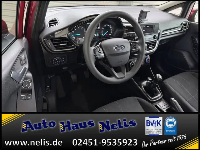 Ford Fiesta view 9