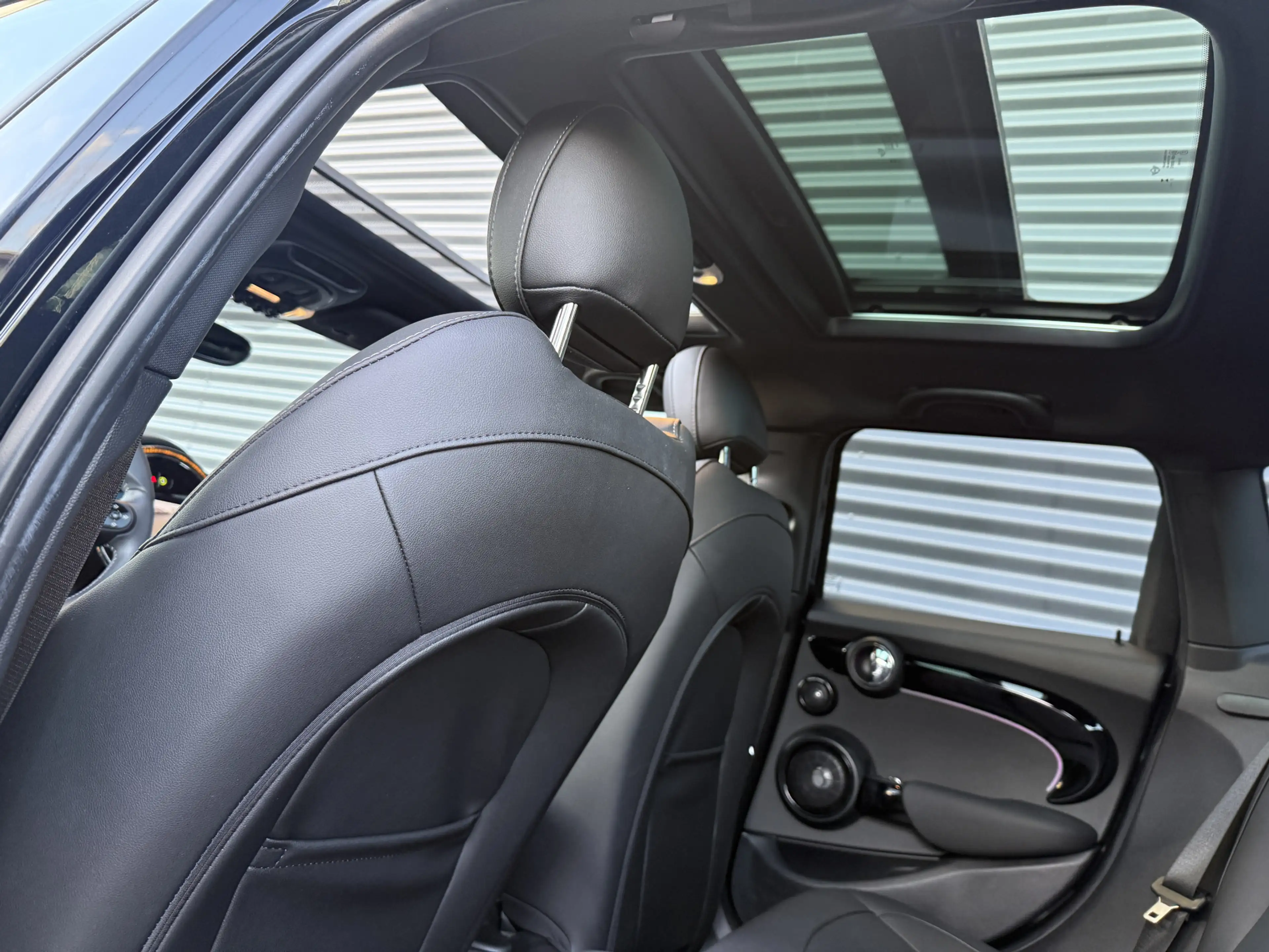 MINI Cooper S 5-Deurs 2.0 Pano/Leder/H&K/Camera — photo 30