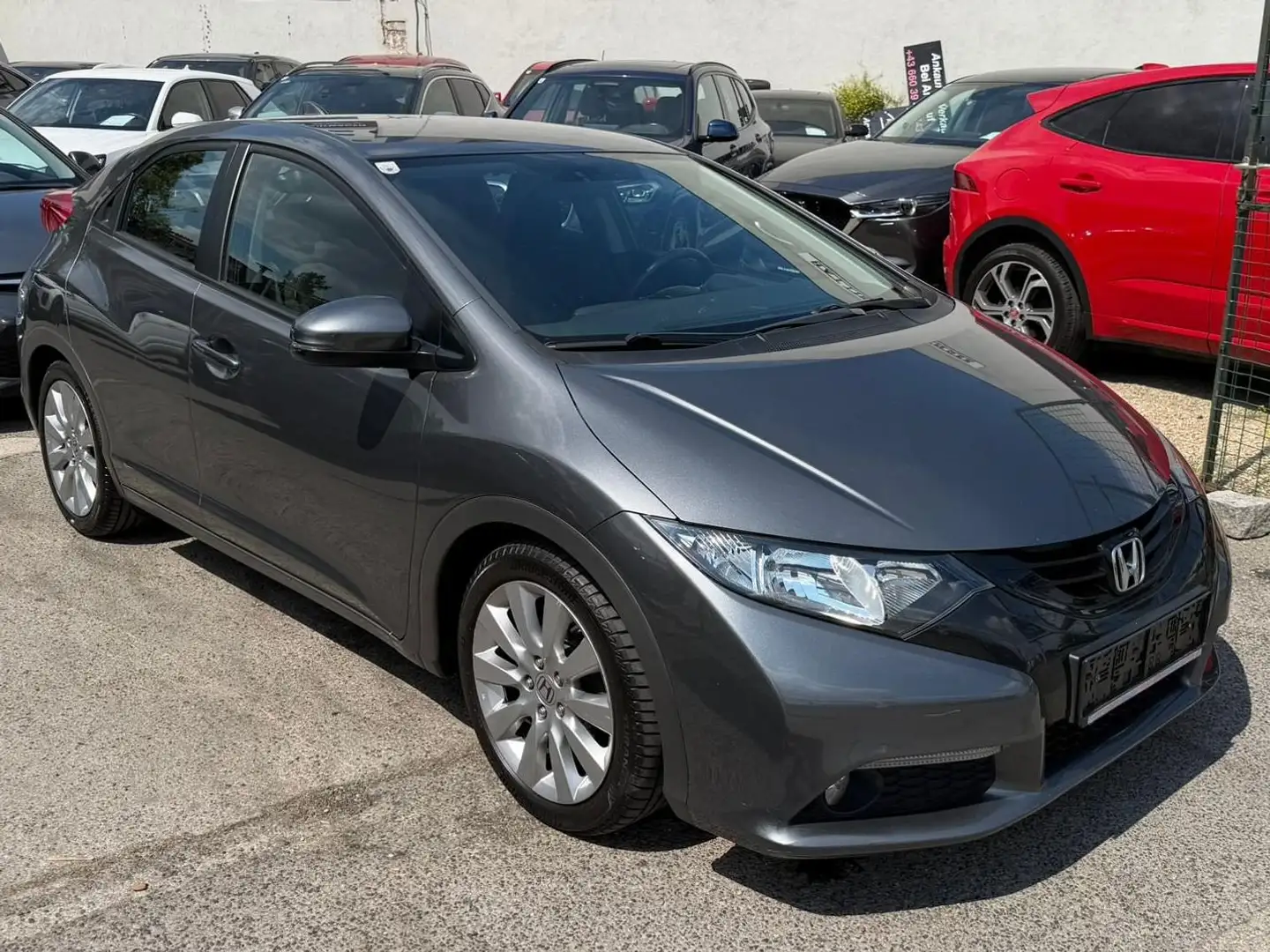 Honda Civic 1,8-VTEC Sport 141PS Kamera Tempomat 2ZonenKlima Grau - 1