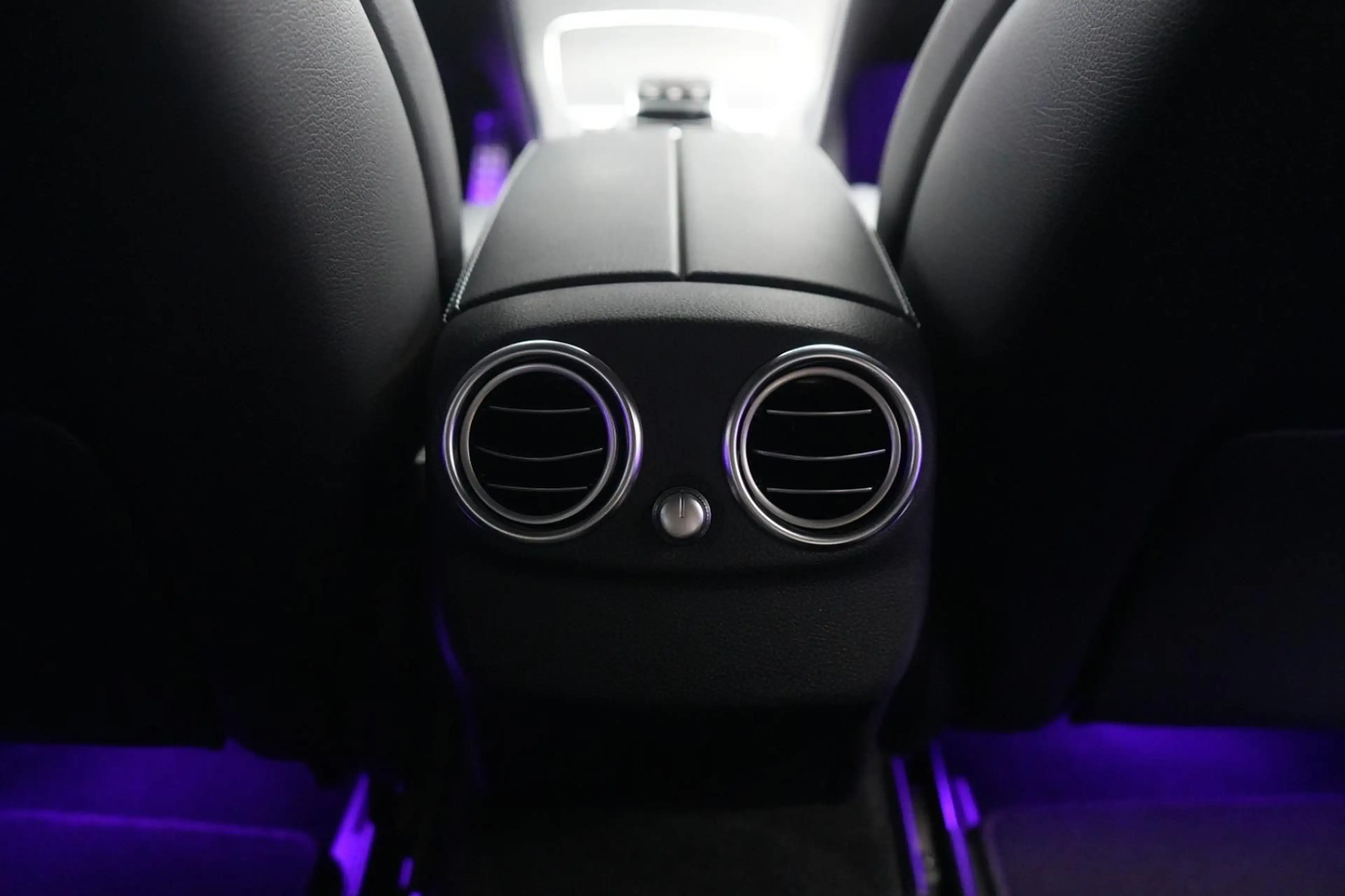 Mercedes-Benz C 220 d T 9G-Tronic AMG CarPlay/Temp/Kamera/Virt — photo 14