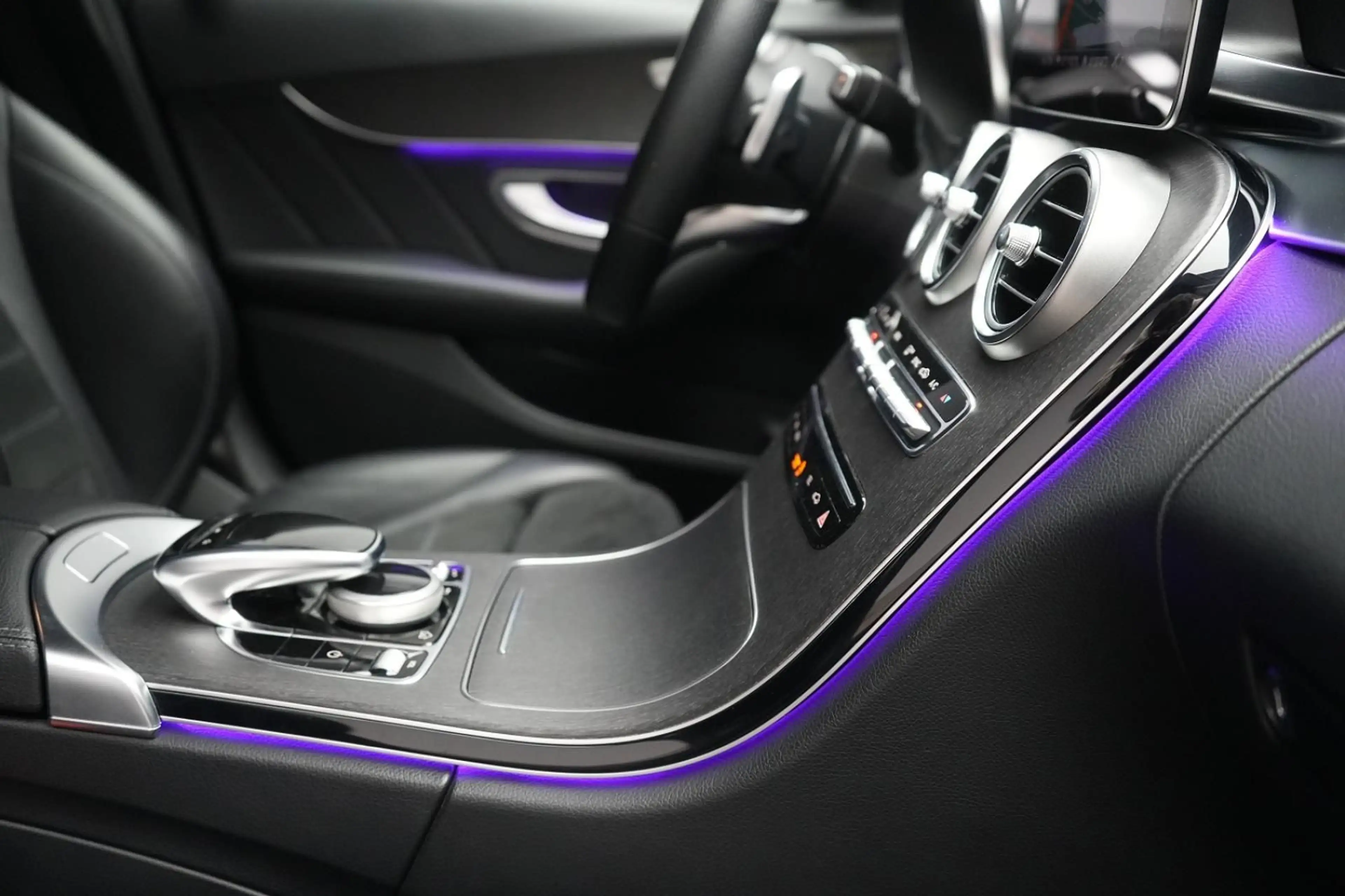 Mercedes-Benz C 220 d T 9G-Tronic AMG CarPlay/Temp/Kamera/Virt — photo 9