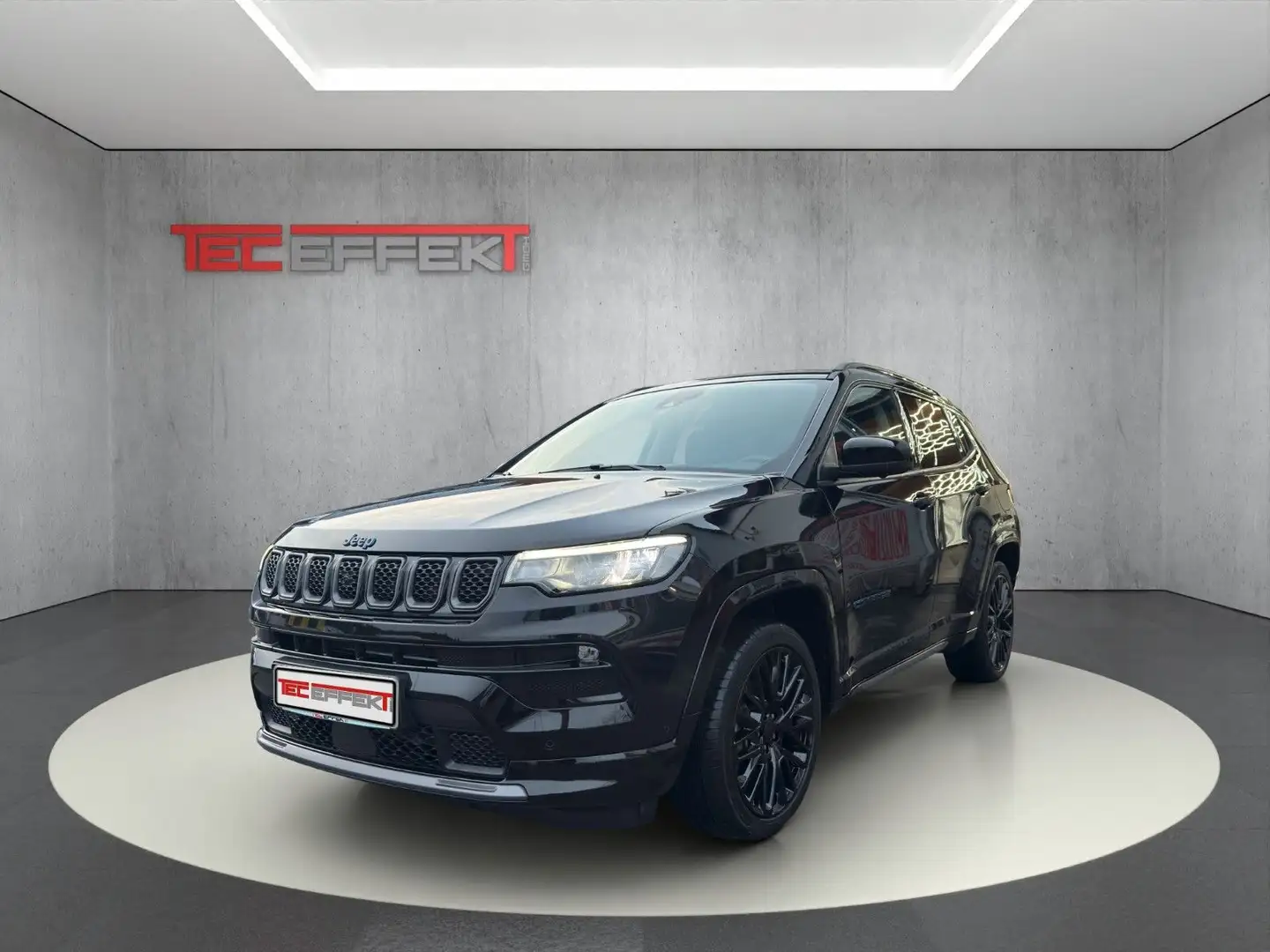 Jeep Compass S Plug-In Hybrid 4WD Schwarz - 1
