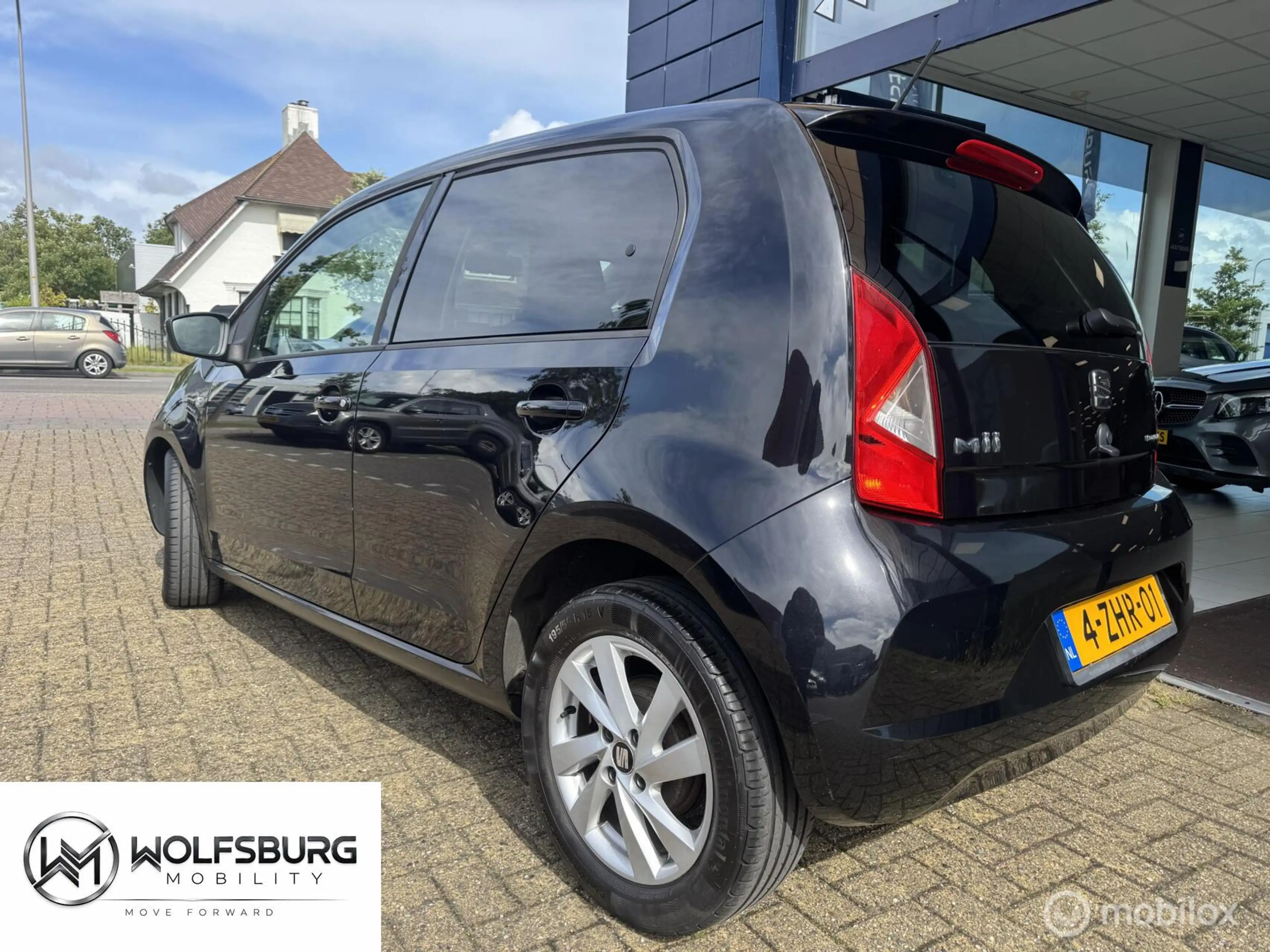 SEAT Mii 1.0 Sport Dynamic | Nav.| NAP| Regensens.| Lage km — photo 3
