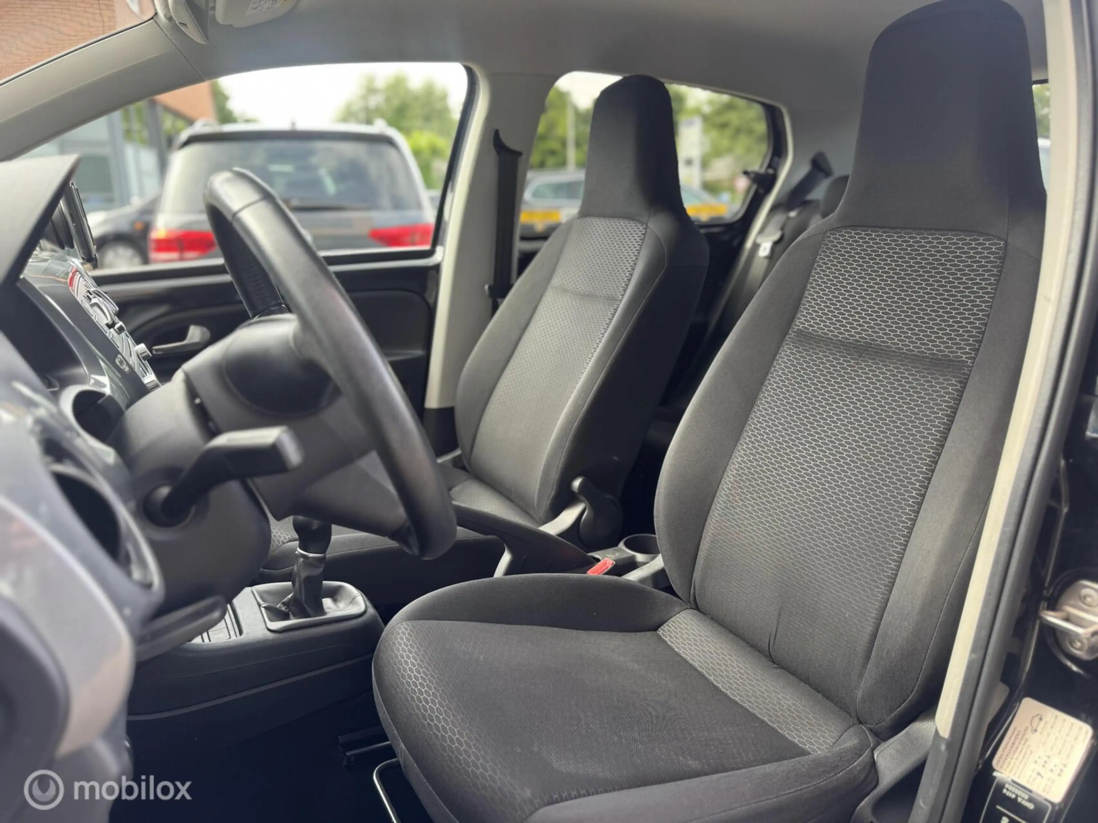 SEAT Mii 1.0 Sport Dynamic | Nav.| NAP| Regensens.| Lage km — photo 15