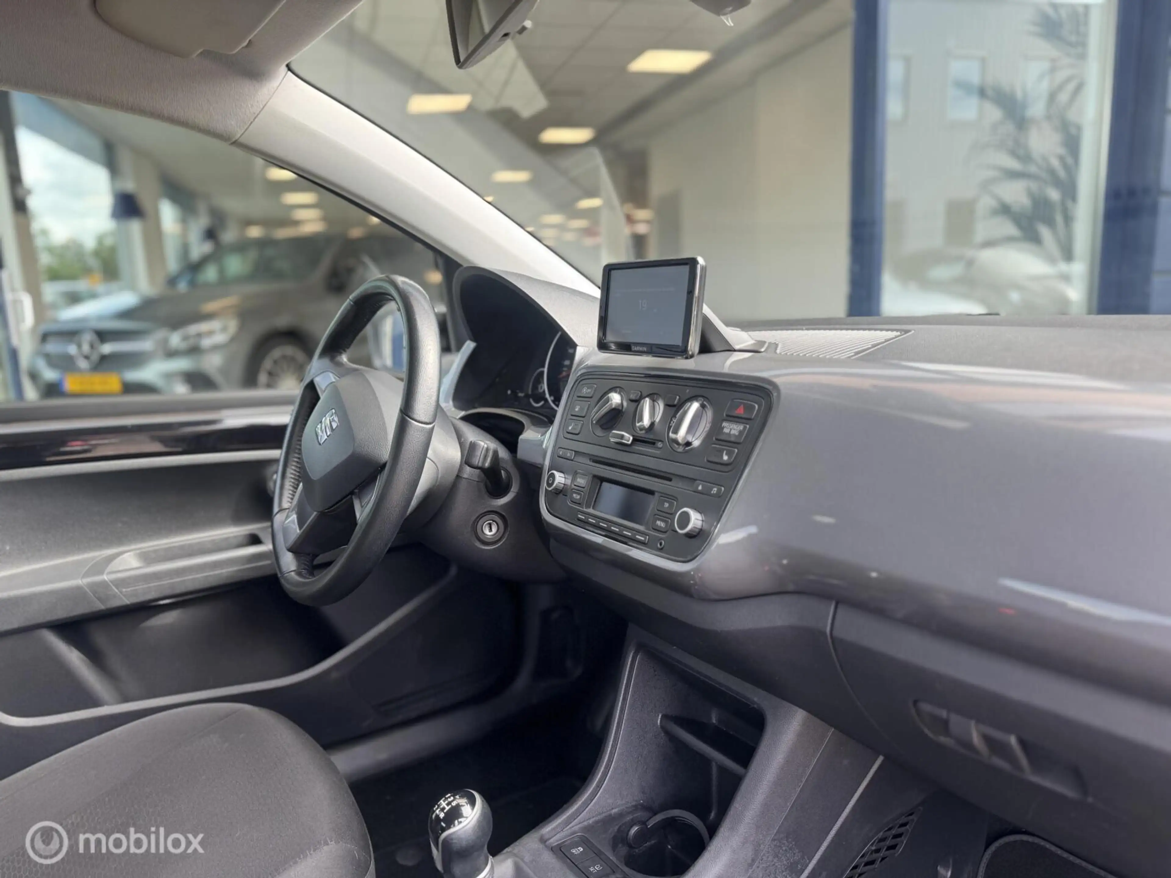 SEAT Mii 1.0 Sport Dynamic | Nav.| NAP| Regensens.| Lage km — photo 10