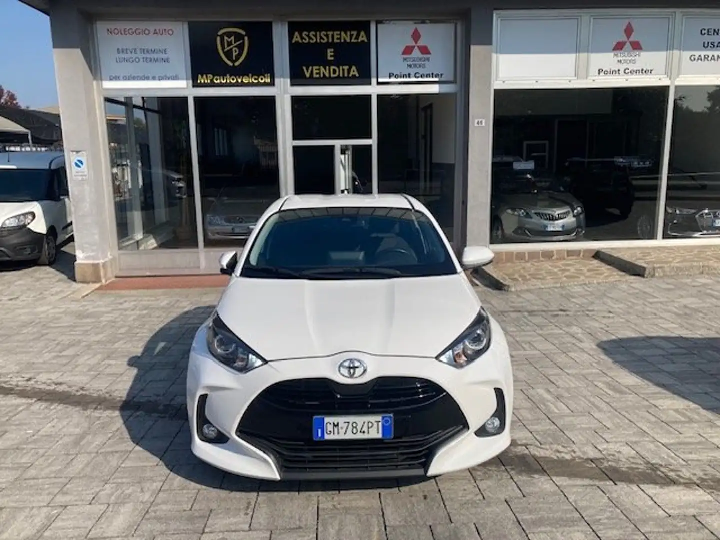 Toyota Yaris Yaris IV 2020 1.0 Business Bianco - 1