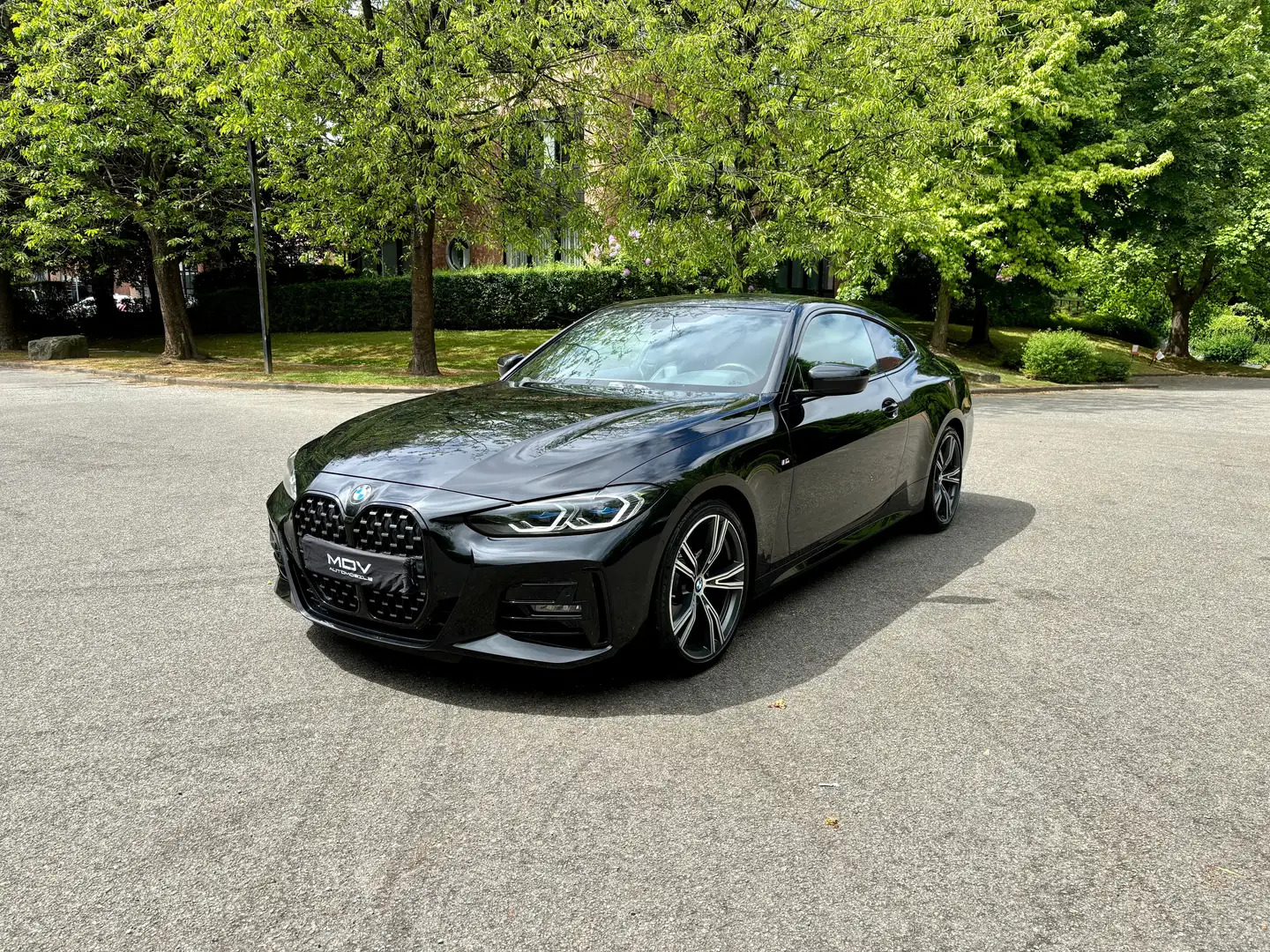 BMW 420 dA Pack M ** Laser / Camera / Keyless / Tva ** Чорний - 2