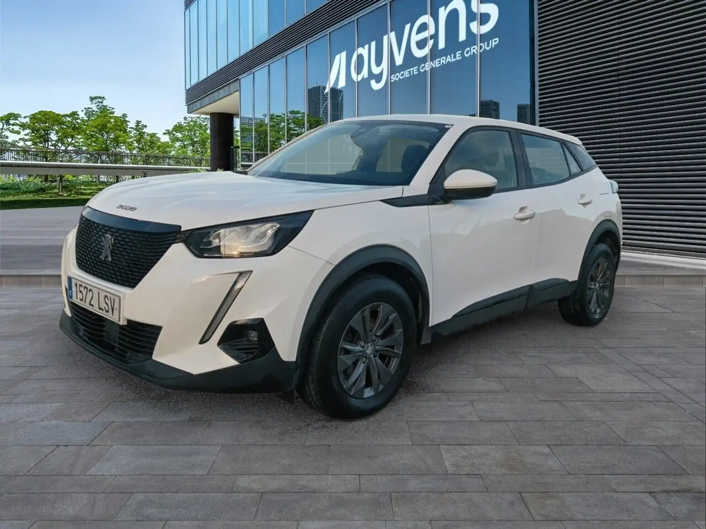 Peugeot 2008 1.5BlueHDi S&S Active Pack 110 Weiß - 1
