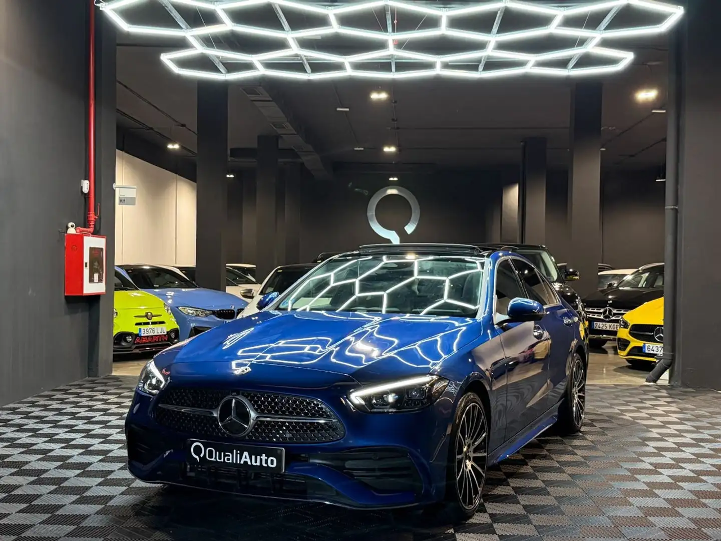 Mercedes-Benz C 300 e Azul - 1