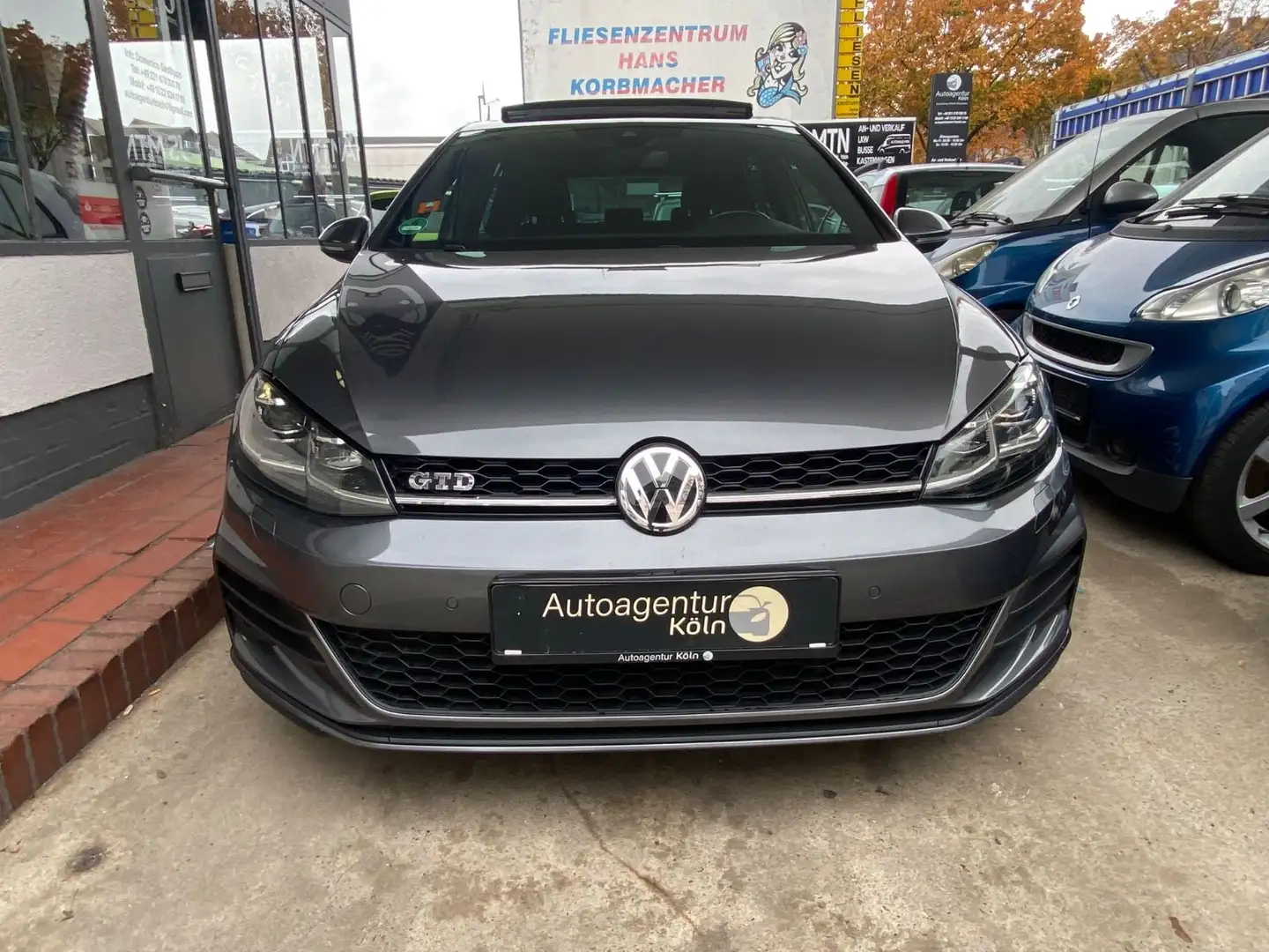 Volkswagen Golf VII Lim. GTD *KLIMA*NAVI* Gris - 2