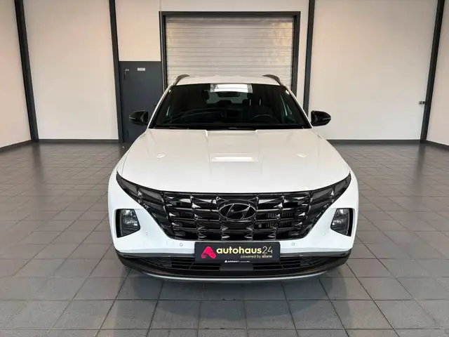Hyundai Tucson view 2