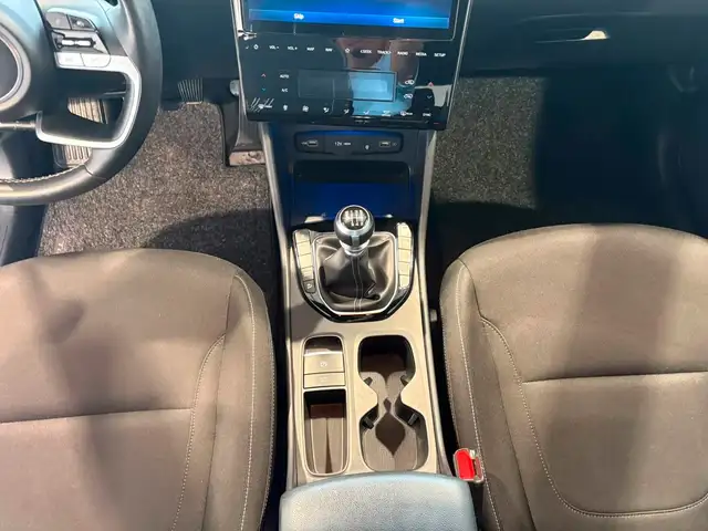 Hyundai Tucson view 12
