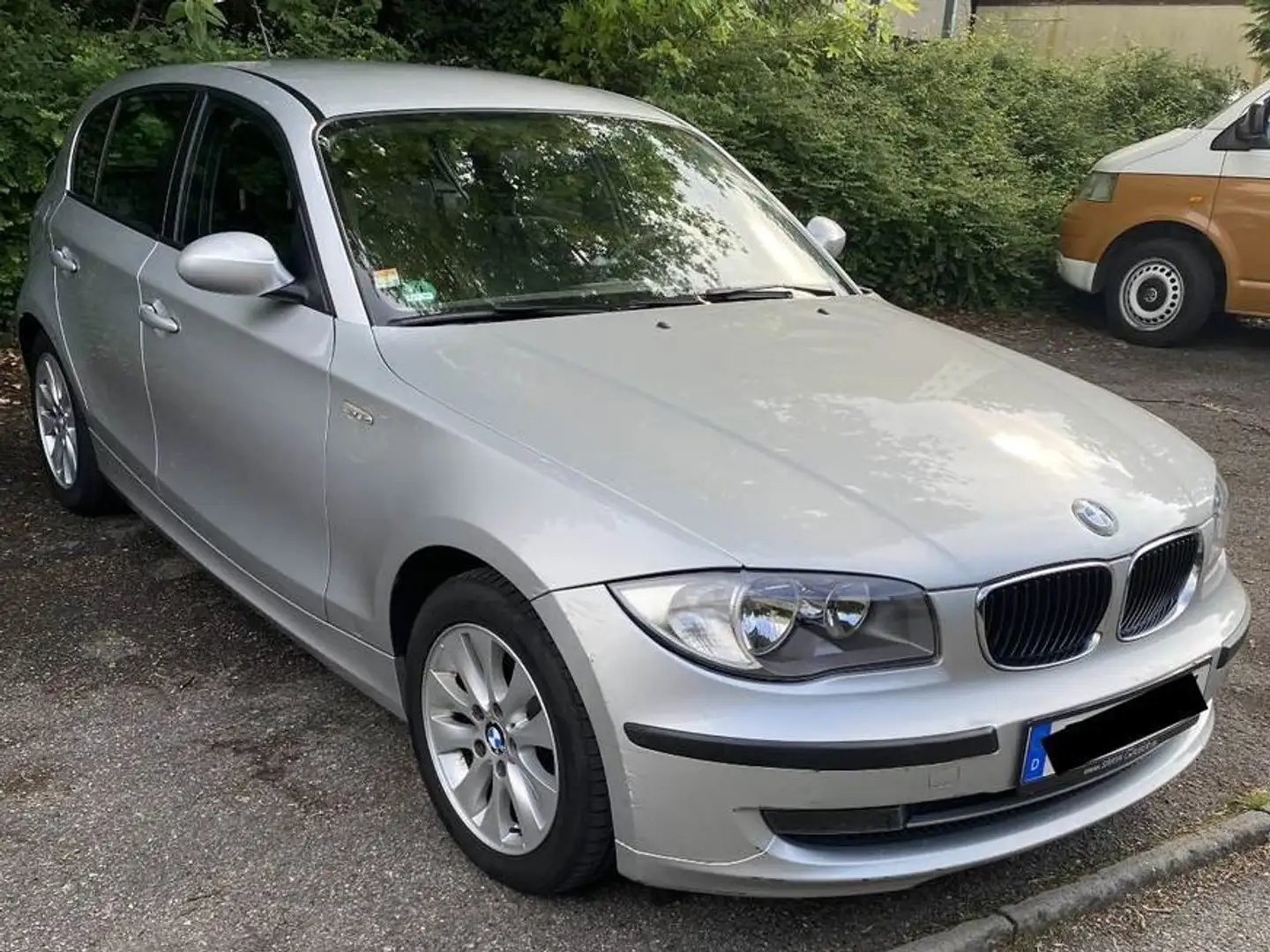 BMW 118 118i siva - 2