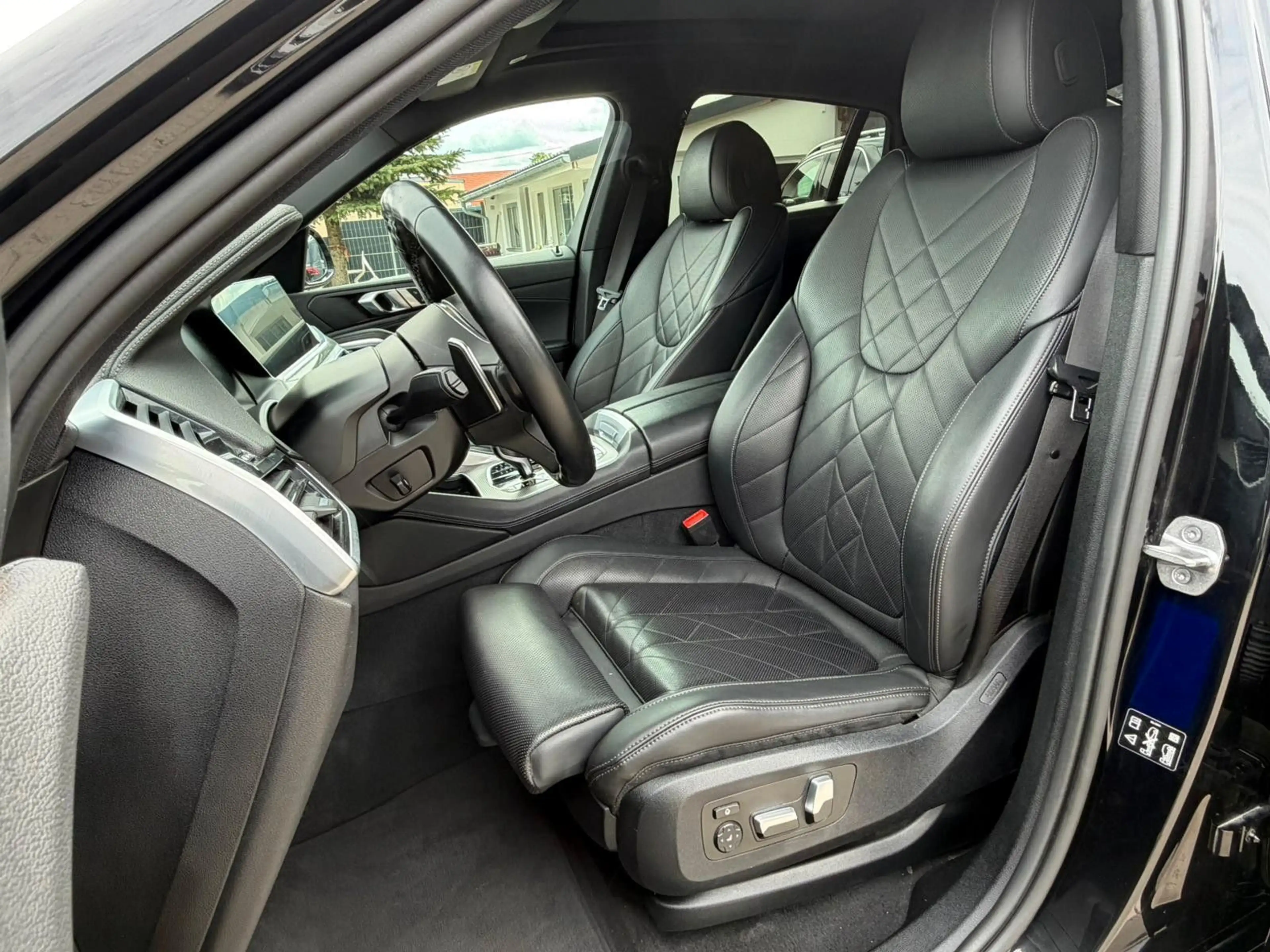 BMW X6 xDrive 30 d M Sport — photo 9