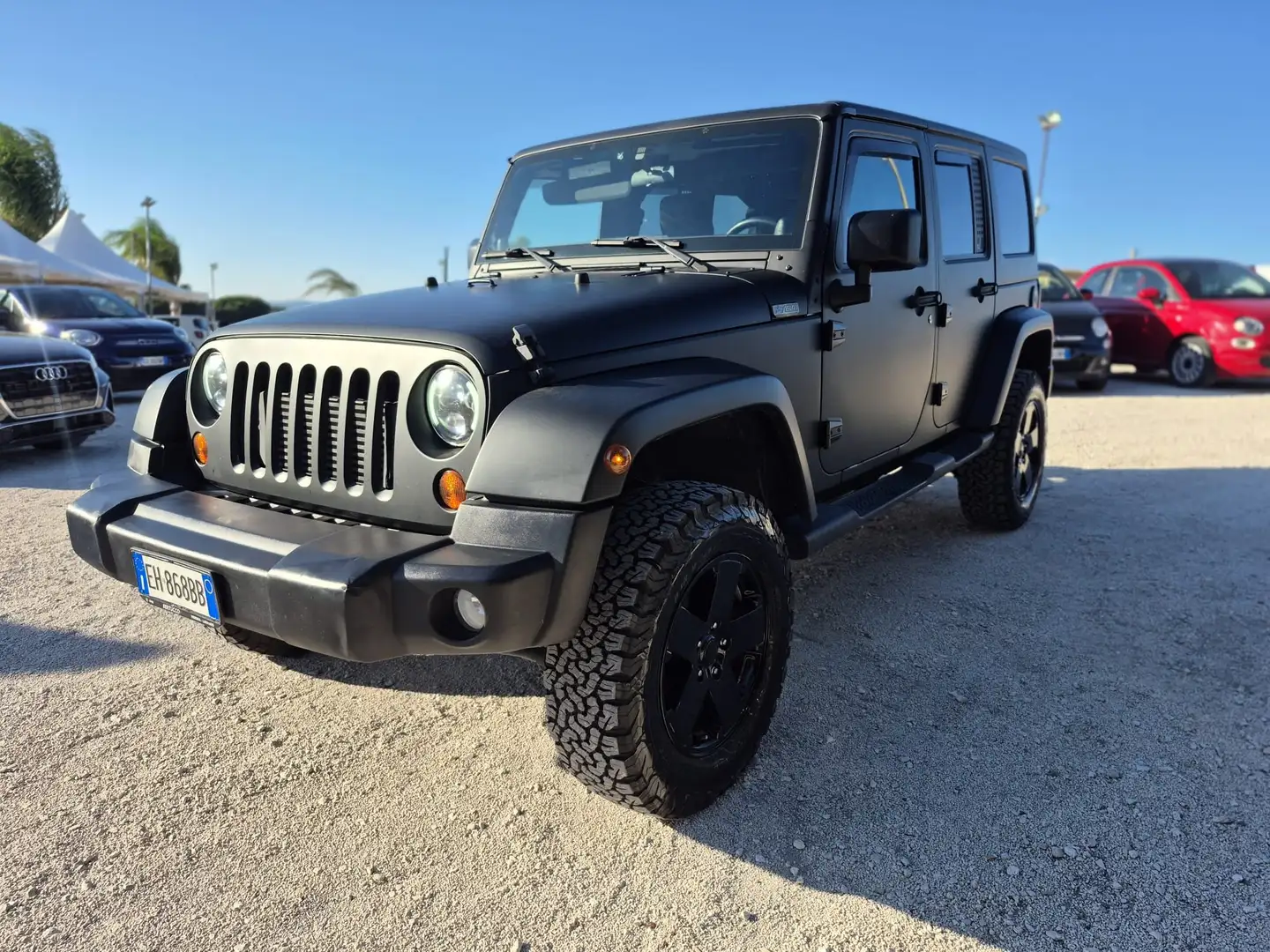 Jeep Wrangler Wrangler III 2011 Unlimited 2.8 crd SAHARA auto Nero - 1