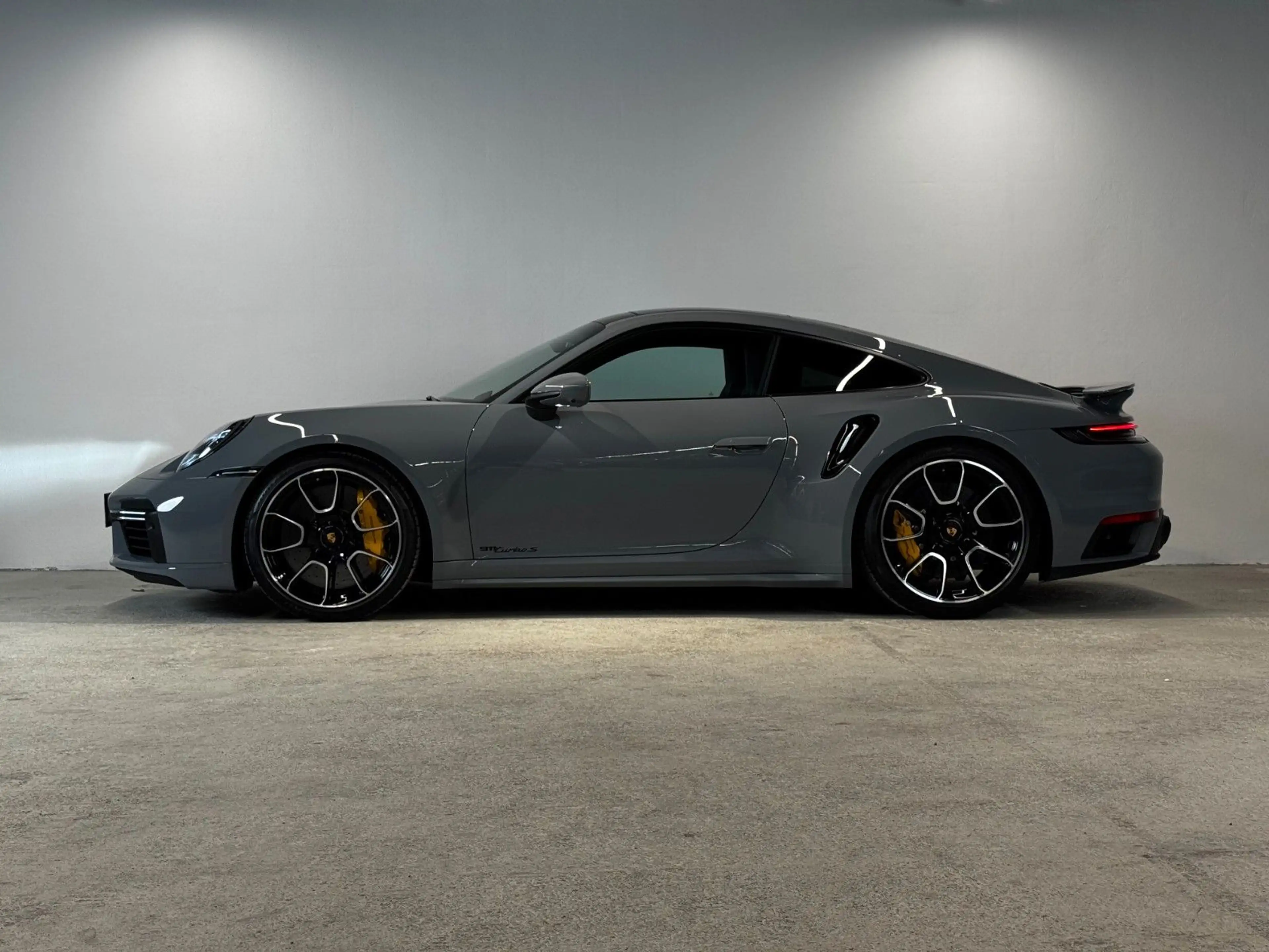Porsche 911 /992 Turbo S Coupé — photo 9