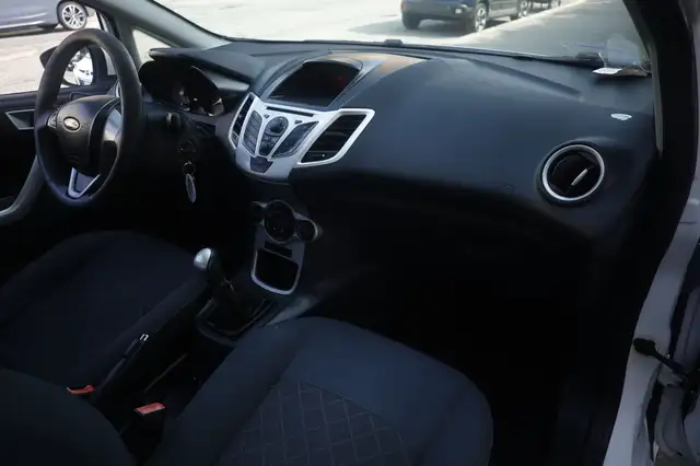 Ford Fiesta view 8
