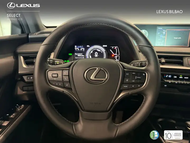 Lexus UX 2022, foto 16