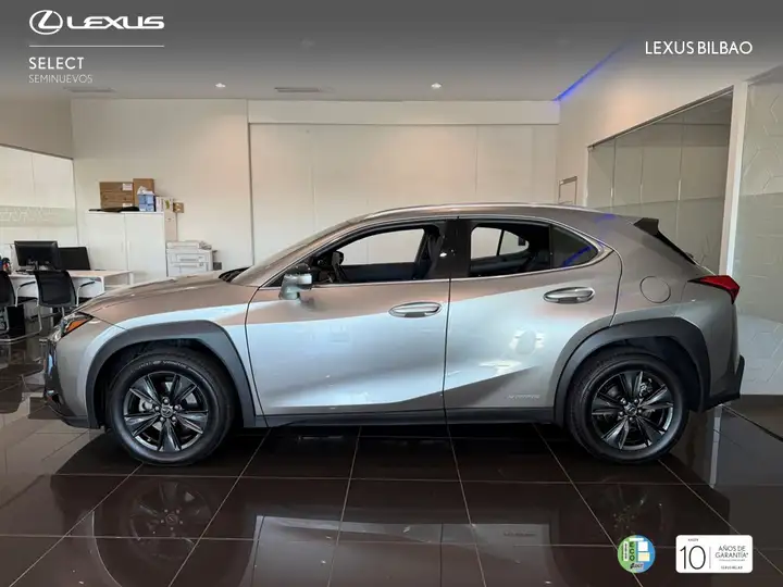 Lexus UX 2022, foto 12