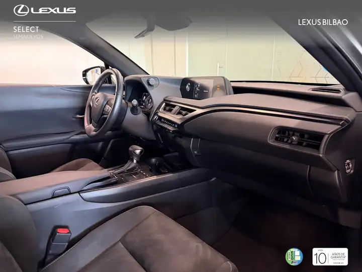 Lexus UX 2022, foto 5
