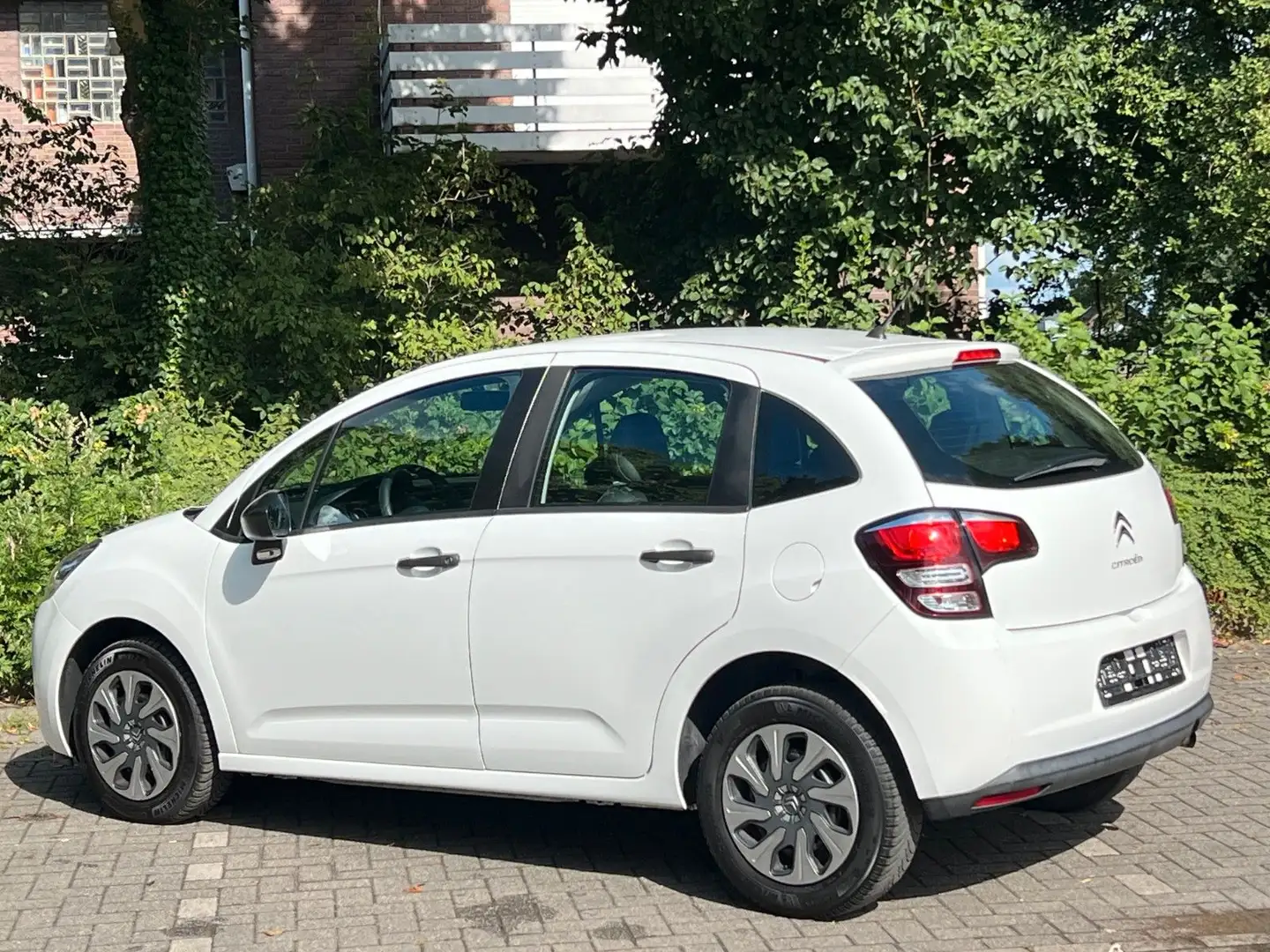 Citroen C3 50 kw Klima Euro 6 Weiß - 2