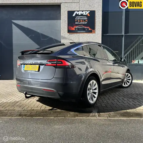 Tesla Model X 6 seater Long Range 6 Seater