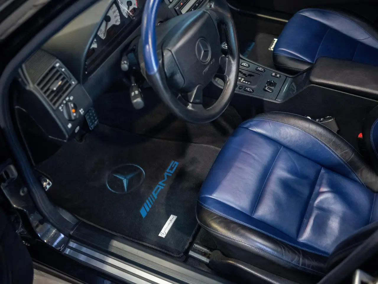 Mercedes-Benz C 43 AMG W202, Designo, V8 im Bestzustand, gute Historie, foto 9