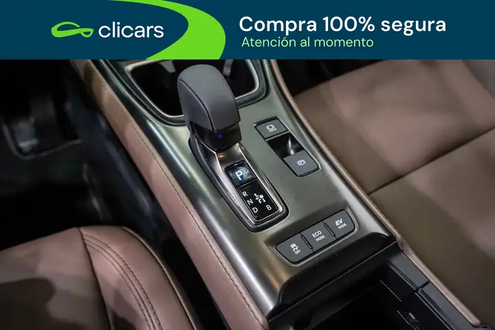 Lexus LBX 2024, foto 27