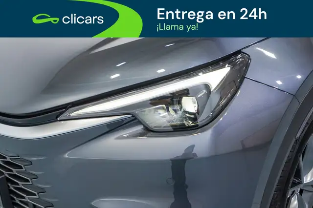 Lexus LBX view 10