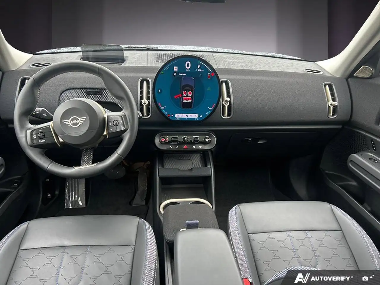 MINI Countryman снимка MINI Countryman