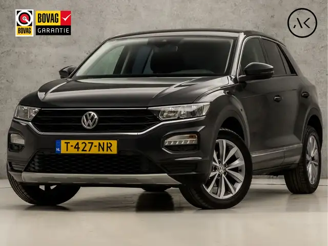 Volkswagen T-Roc 1.0 TSI Sport (STOELVERWARMING, TREKHAAK, GETINT G
