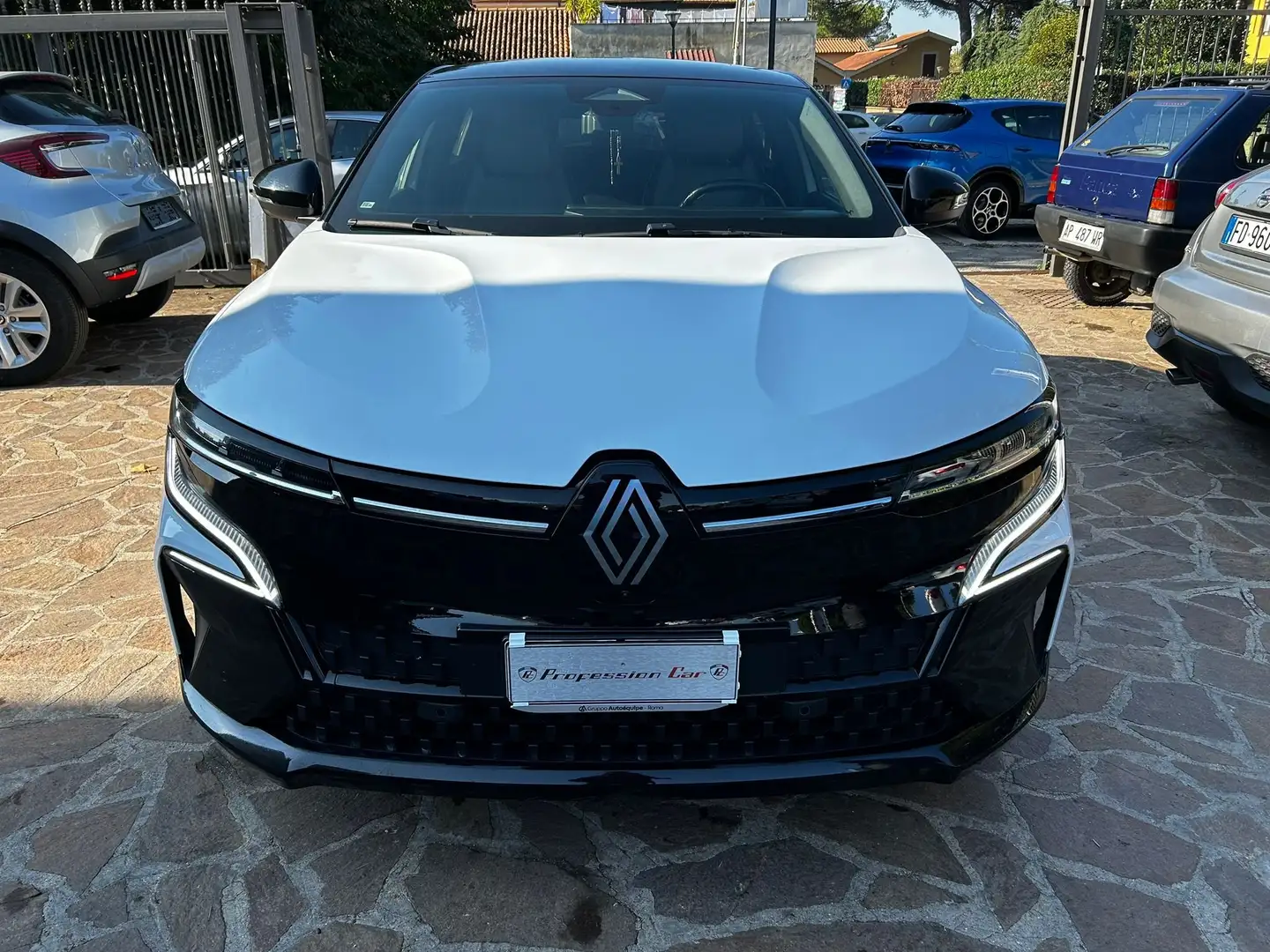 Renault Megane Megane E-Tech Evolution EV60 Optimum Charge 220cv Bianco - 2