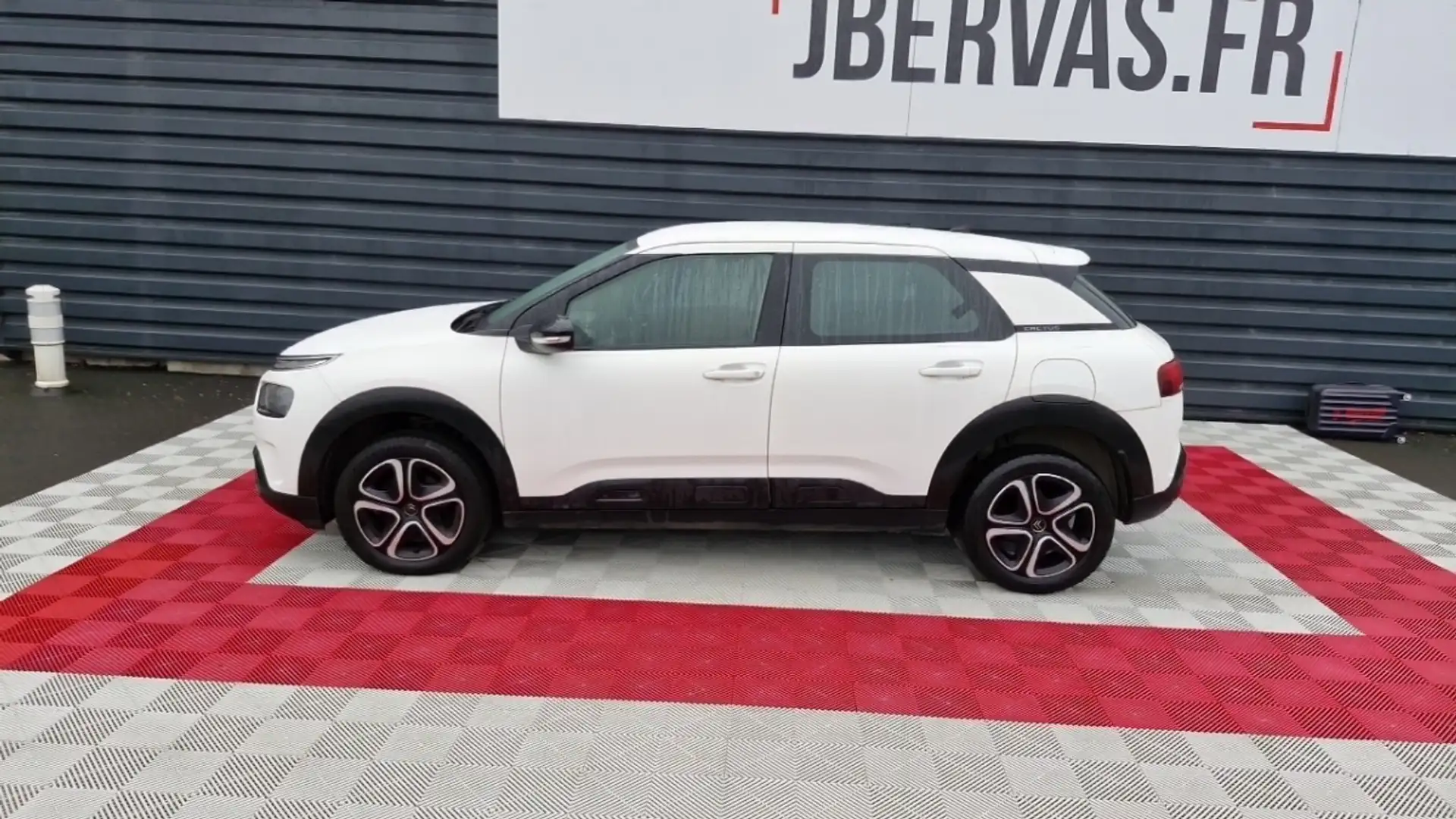 Citroen C4 Cactus SOCIETE BLUEHDI 100 SS BVM6 FEEL NAV Blanc - 2