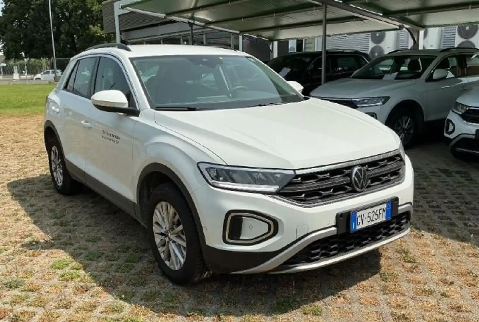 Volkswagen T-Roc T-Roc 2022 1.0 tsi Life 110cv Bianco - 2