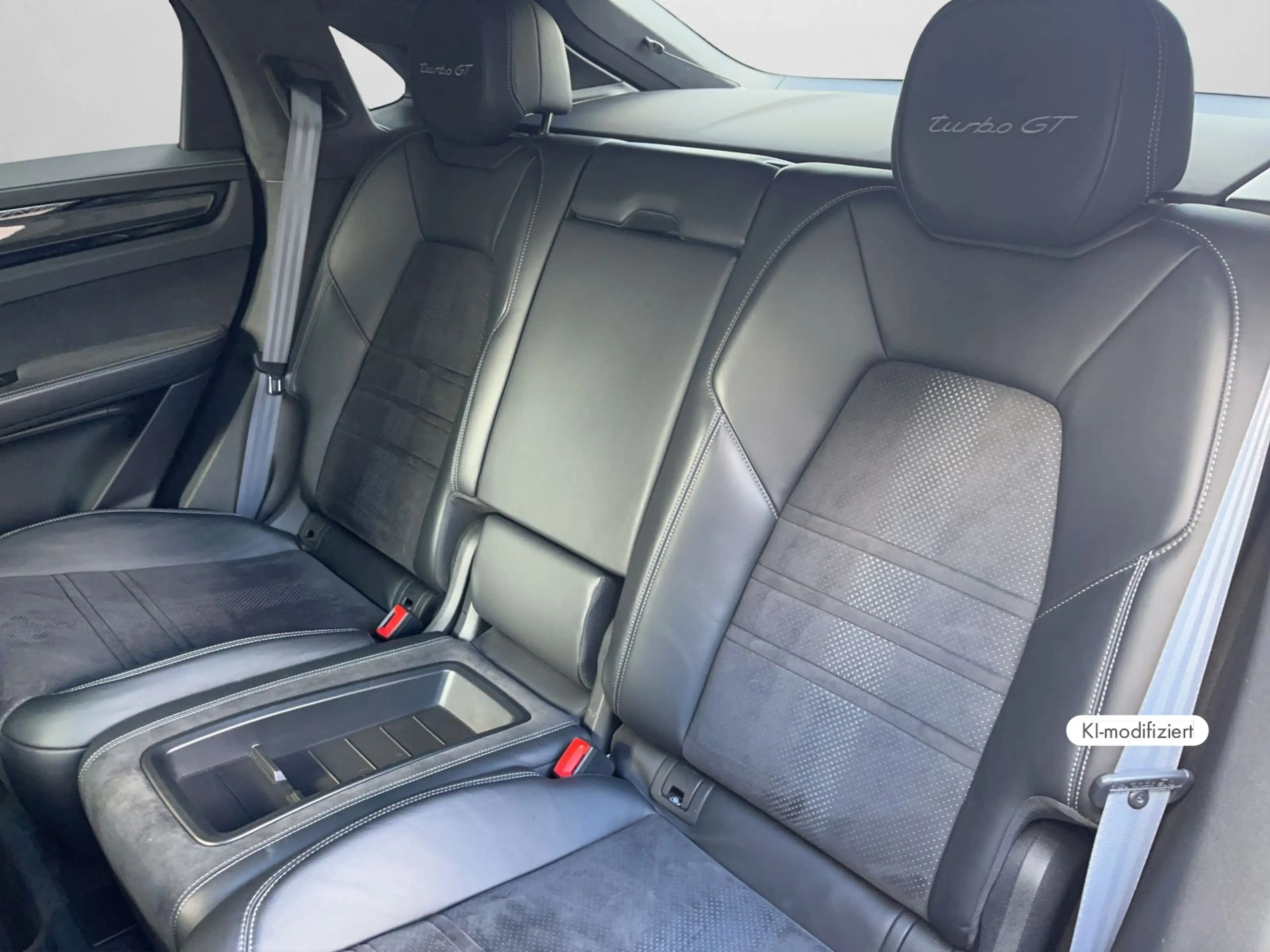 Porsche Cayenne Turbo GT Inno.Softcl.Headup — photo 11