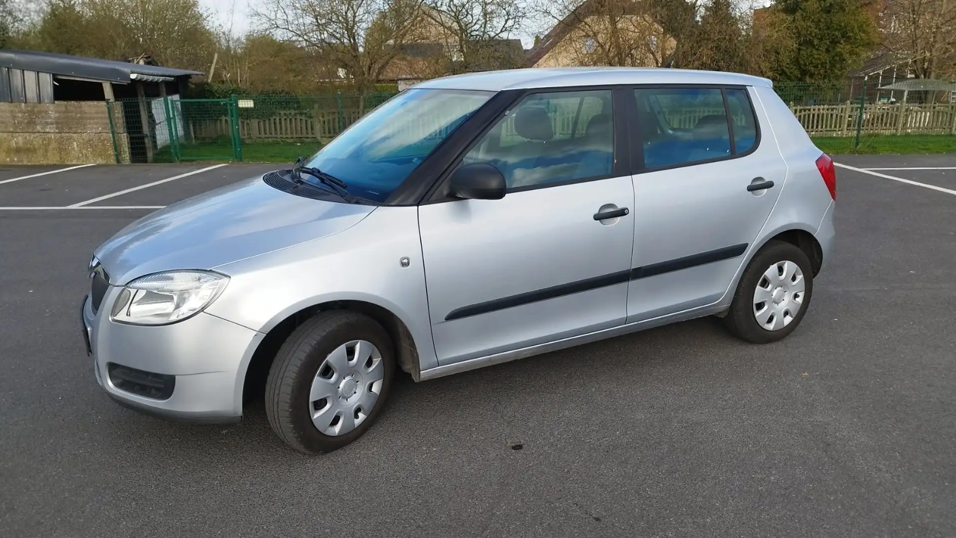 Skoda Fabia Fabia 1.2 HTP Classic Argent - 2
